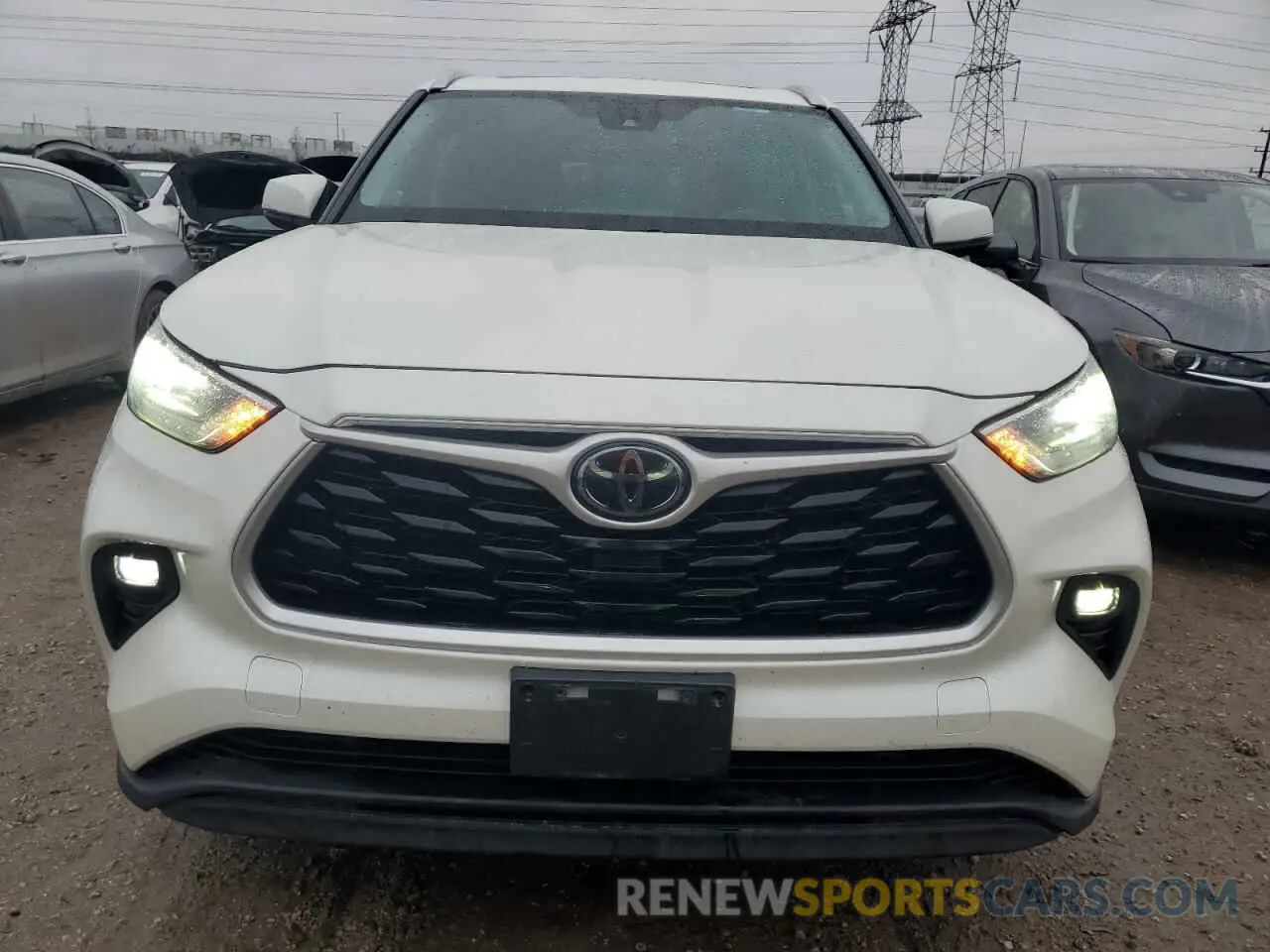 5 Photograph of a damaged car 5TDGZRBHXLS510451 TOYOTA HIGHLANDER 2020