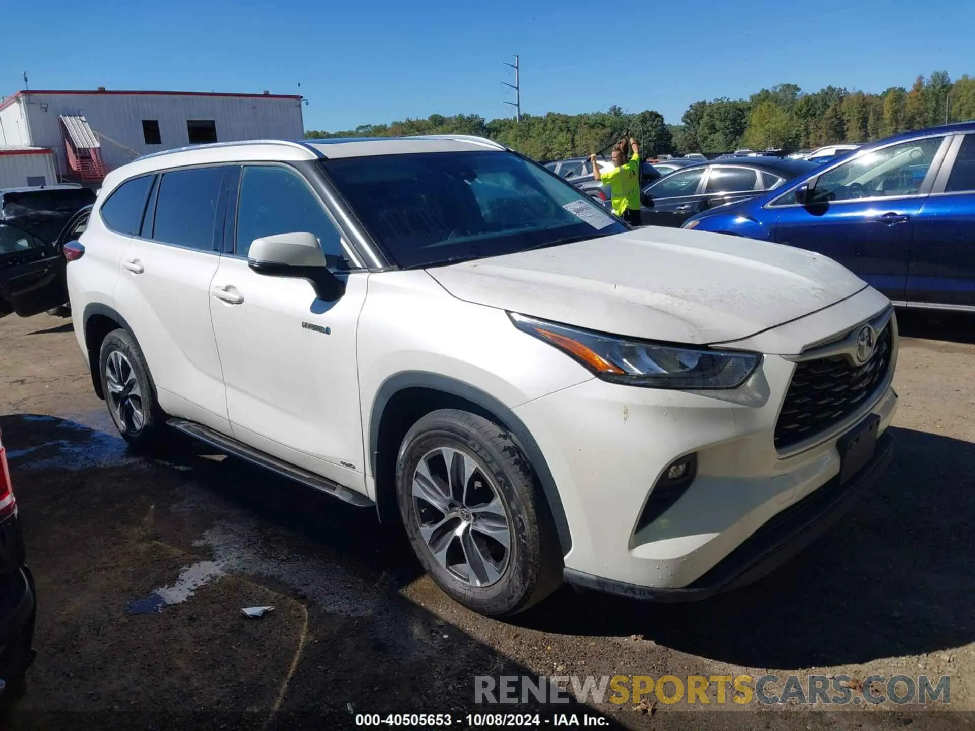 1 Photograph of a damaged car 5TDHBRCH3LS508354 TOYOTA HIGHLANDER 2020