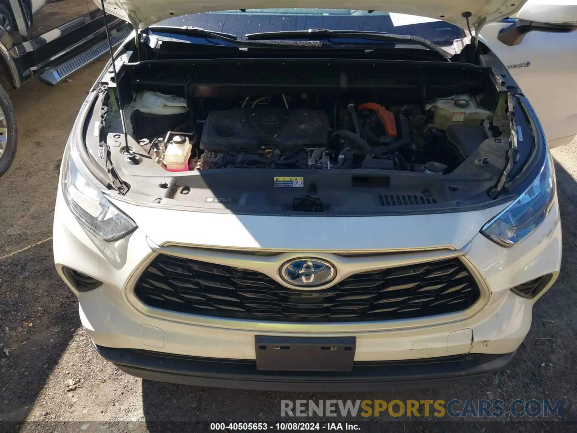 10 Photograph of a damaged car 5TDHBRCH3LS508354 TOYOTA HIGHLANDER 2020
