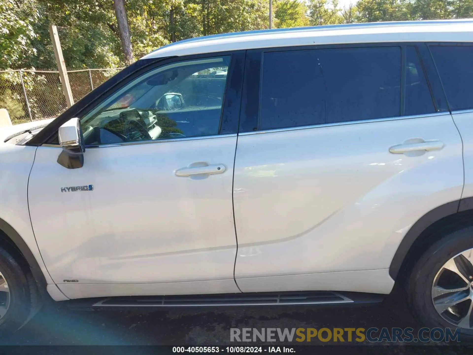 13 Photograph of a damaged car 5TDHBRCH3LS508354 TOYOTA HIGHLANDER 2020