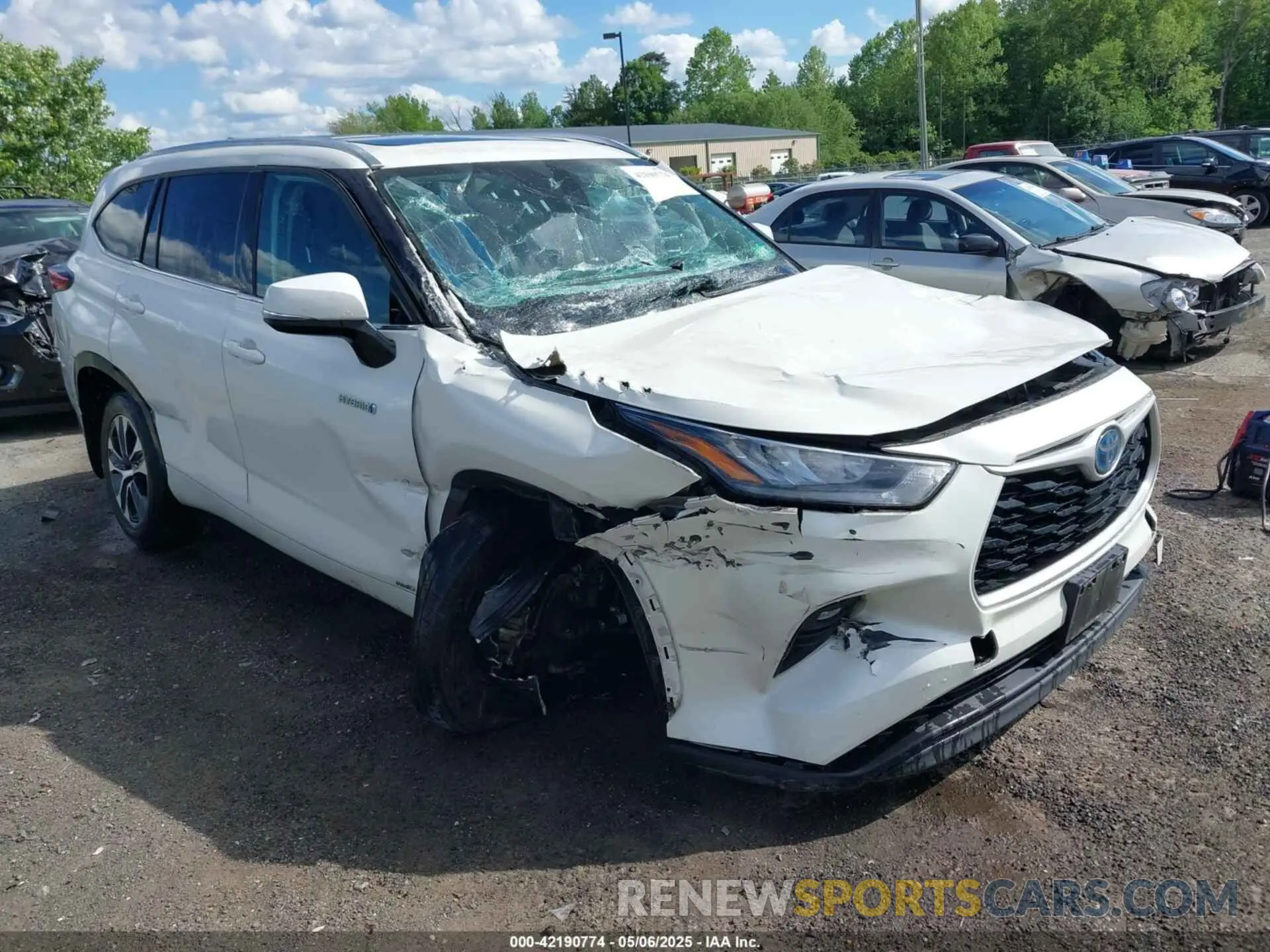 1 Фотография поврежденного автомобиля 5TDHBRCH3LS510590 TOYOTA HIGHLANDER 2020