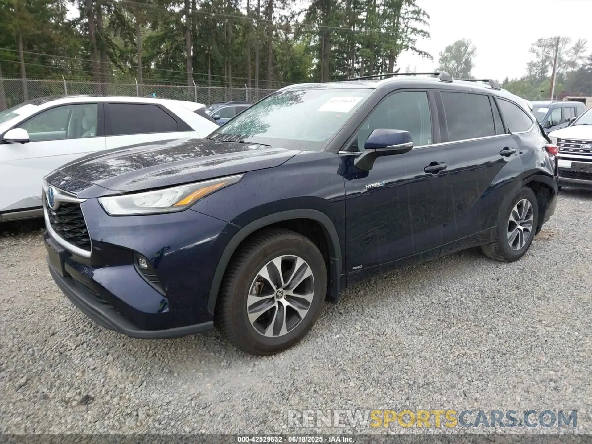 2 Photograph of a damaged car 5TDHBRCH9LS506236 TOYOTA HIGHLANDER 2020