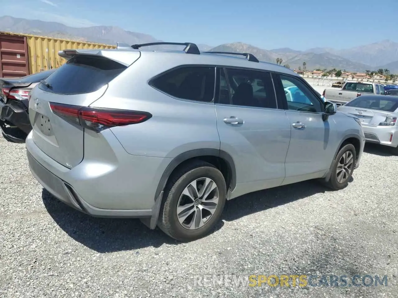 3 Фотография поврежденного автомобиля 5TDHZRAH3LS008371 TOYOTA HIGHLANDER 2020