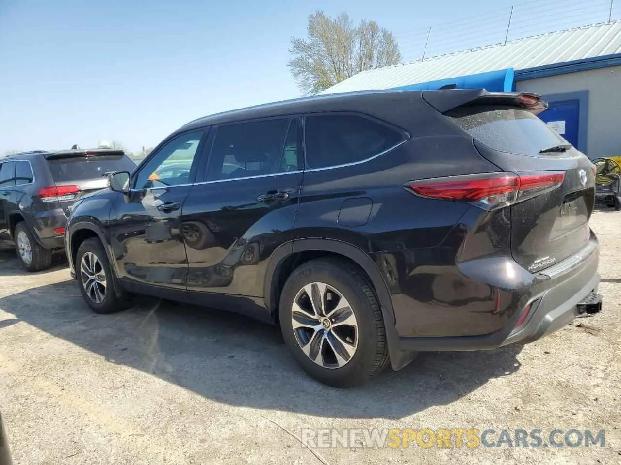 2 Photograph of a damaged car 5TDHZRBH1LS047877 TOYOTA HIGHLANDER 2020