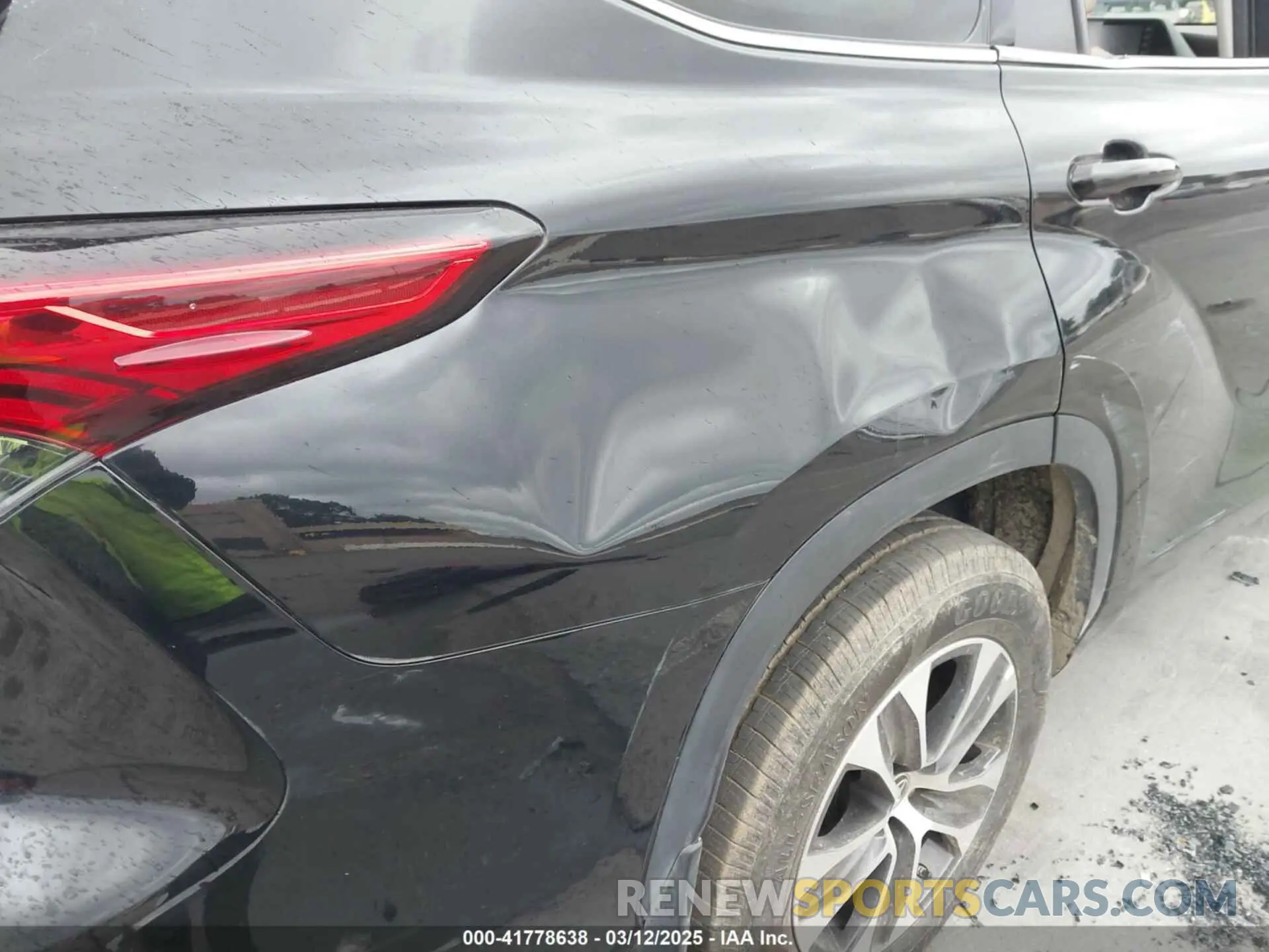 6 Photograph of a damaged car 5TDHZRBH1LS520094 TOYOTA HIGHLANDER 2020
