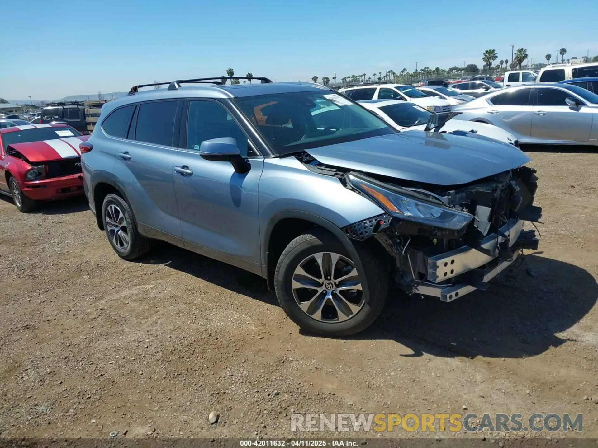 1 Photograph of a damaged car 5TDHZRBH3LS020065 TOYOTA HIGHLANDER 2020