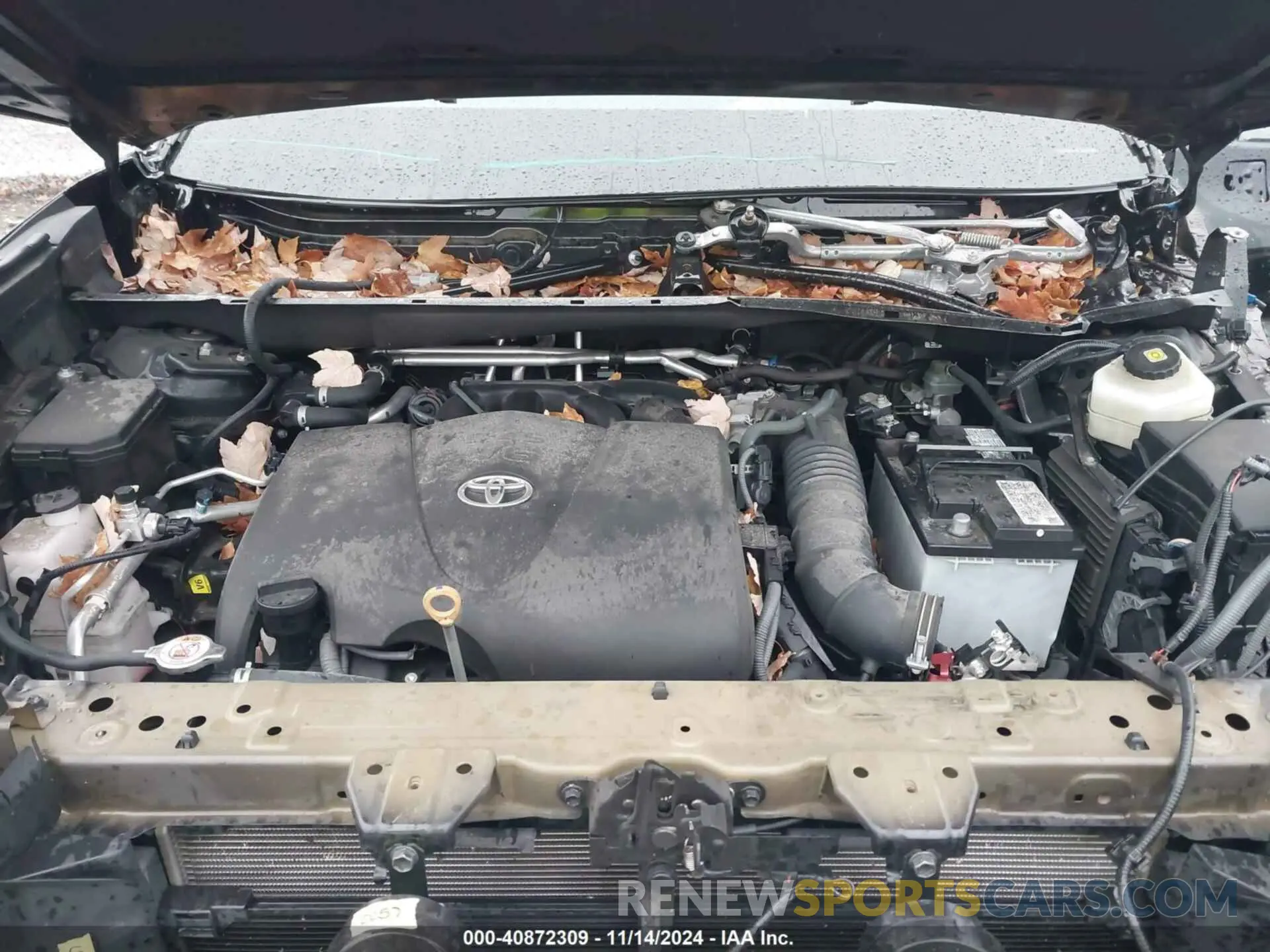 10 Photograph of a damaged car 5TDHZRBH4LS509560 TOYOTA HIGHLANDER 2020
