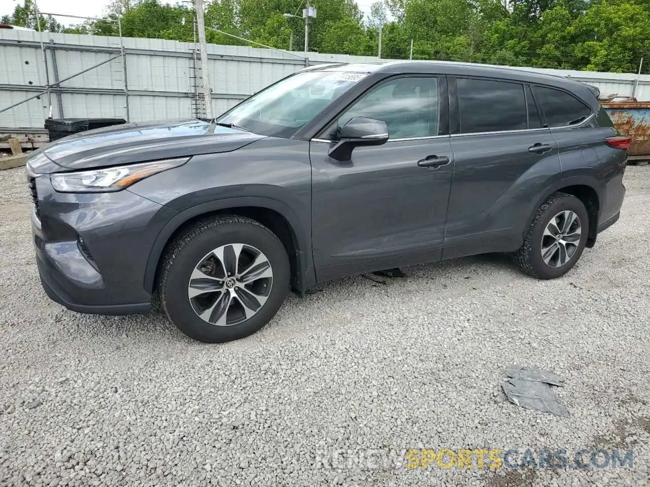 1 Photograph of a damaged car 5TDHZRBH6LS004698 TOYOTA HIGHLANDER 2020