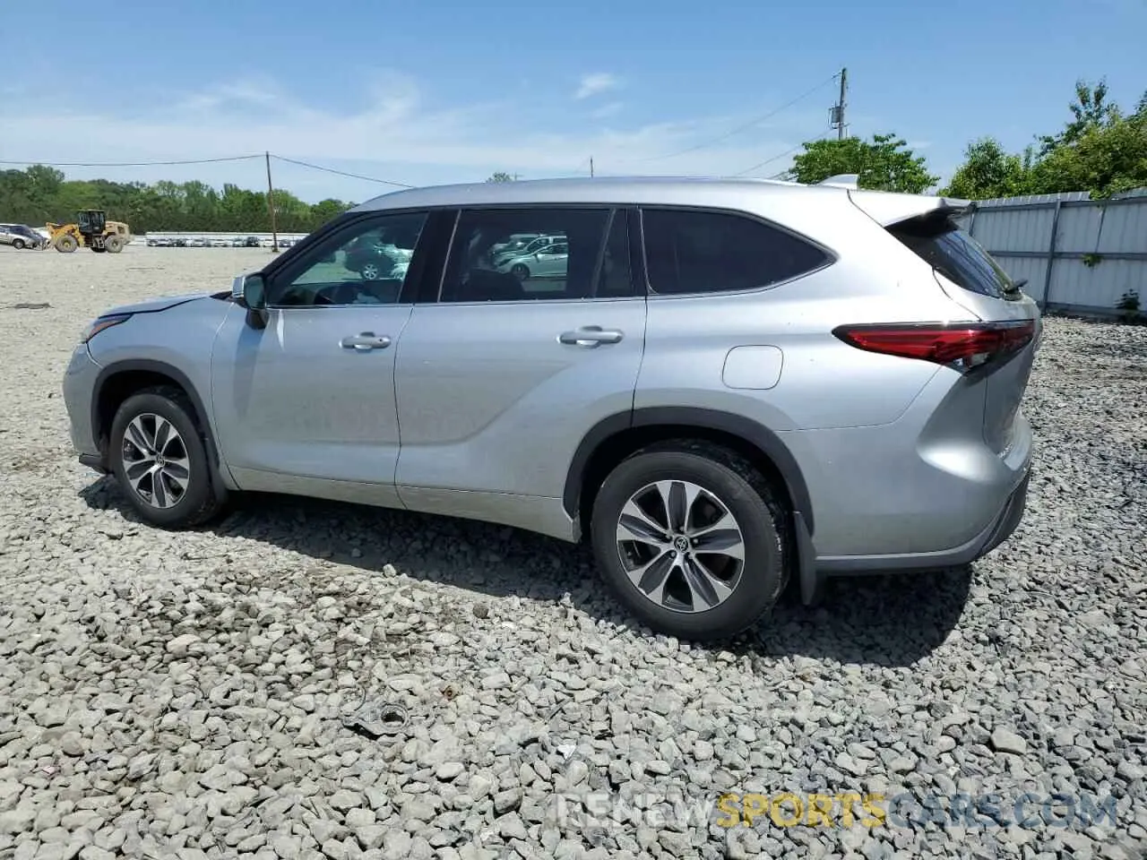 2 Photograph of a damaged car 5TDHZRBH9LS506413 TOYOTA HIGHLANDER 2020