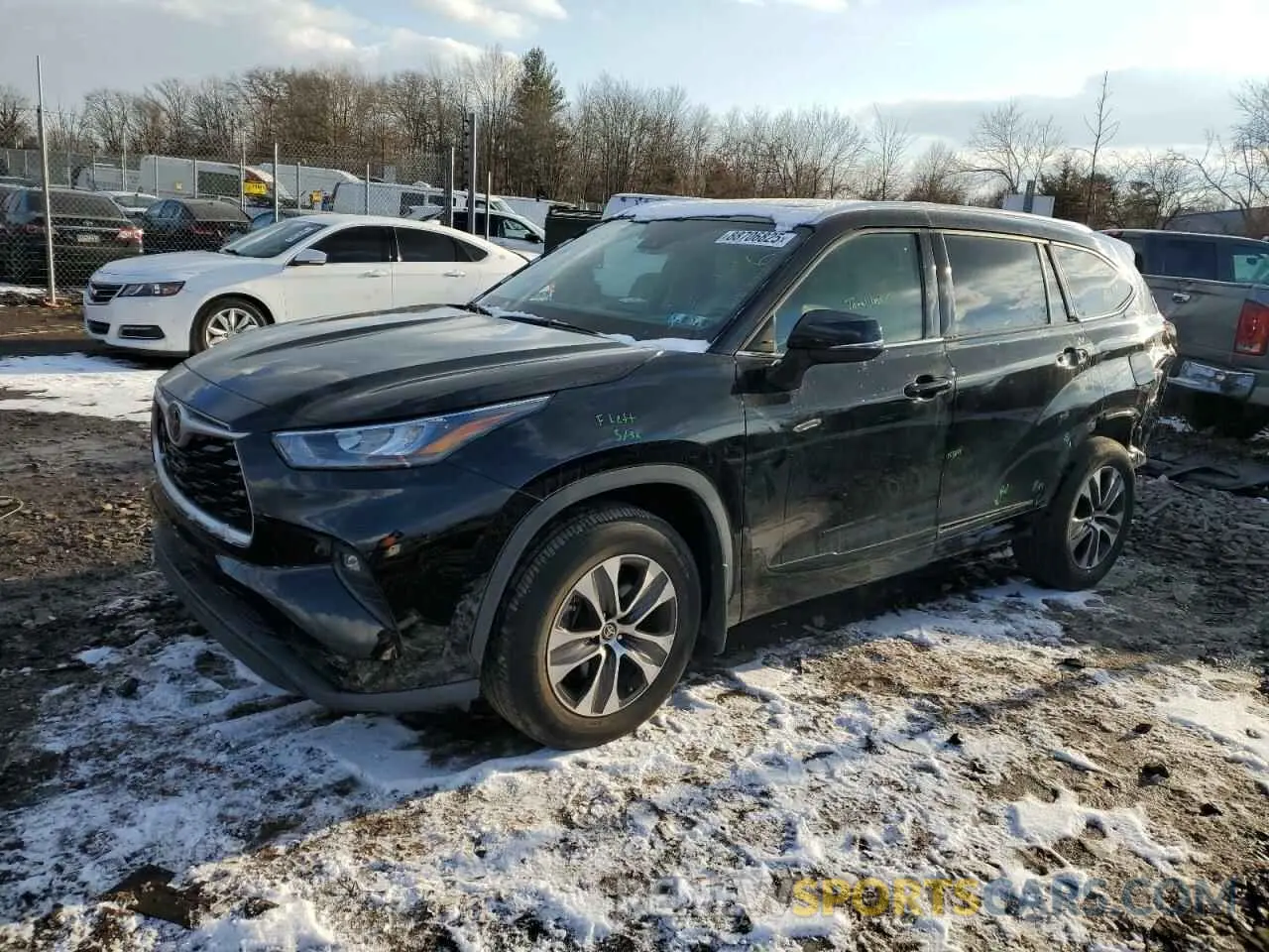 1 Photograph of a damaged car 5TDHZRBH9LS513930 TOYOTA HIGHLANDER 2020