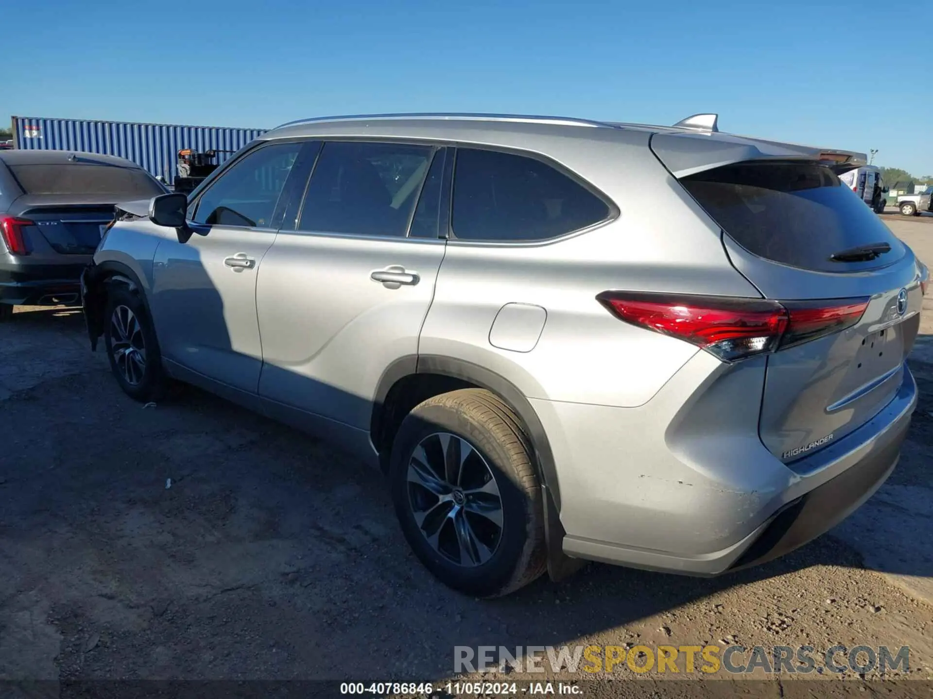 3 Photograph of a damaged car 5TDHZRBHXLS038885 TOYOTA HIGHLANDER 2020