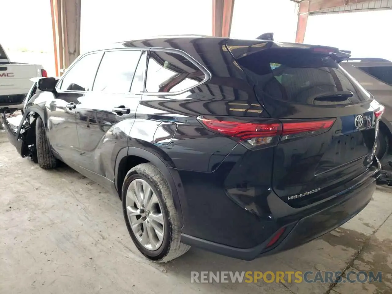 3 Photograph of a damaged car 5TDYZRAH5LS006122 TOYOTA HIGHLANDER 2020