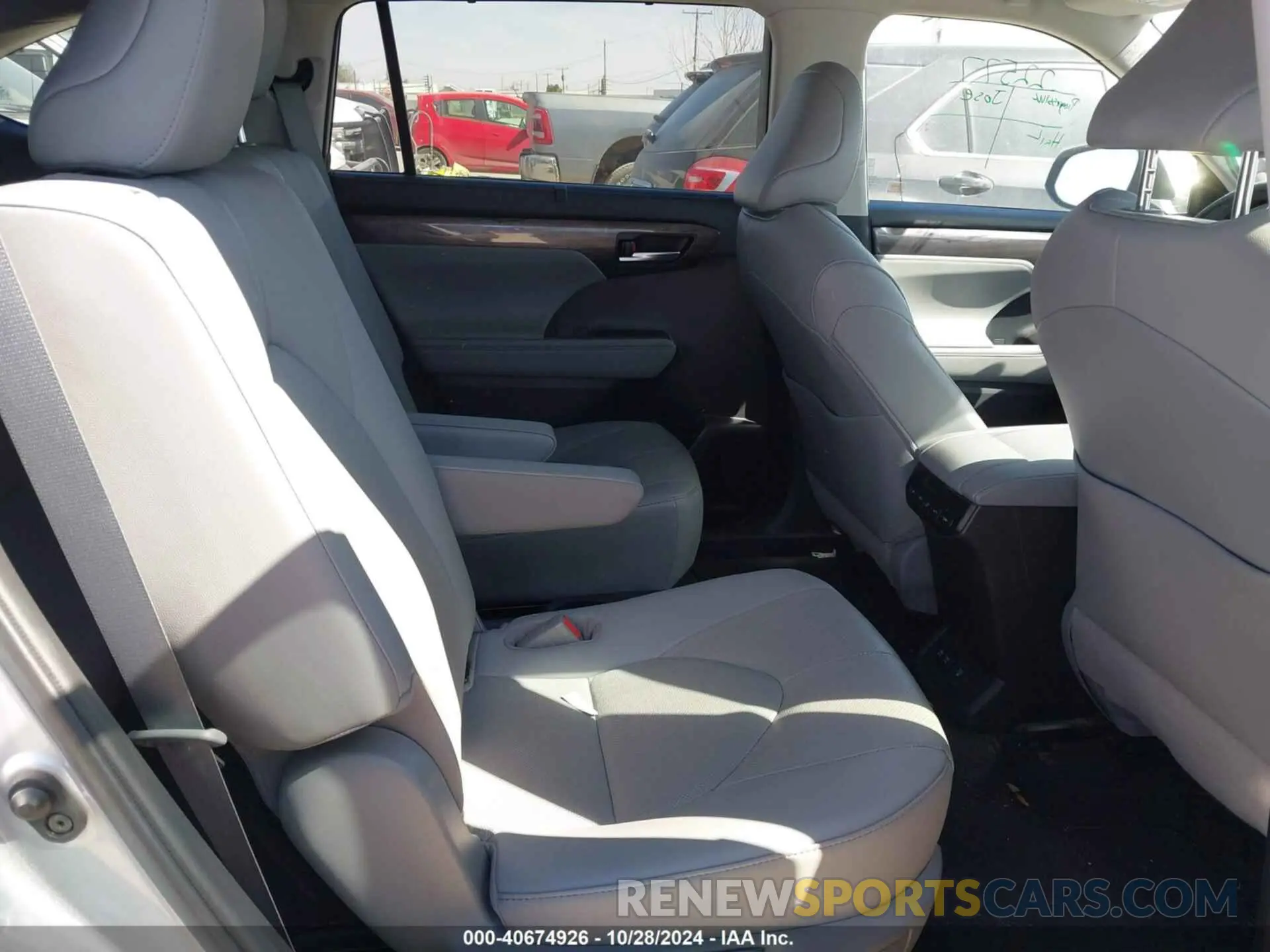 8 Фотография поврежденного автомобиля 5TDYZRAH9LS031136 TOYOTA HIGHLANDER 2020