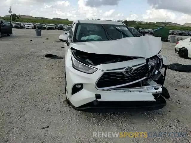14 Photograph of a damaged car 5TDZZRAH2LS510230 TOYOTA HIGHLANDER 2020