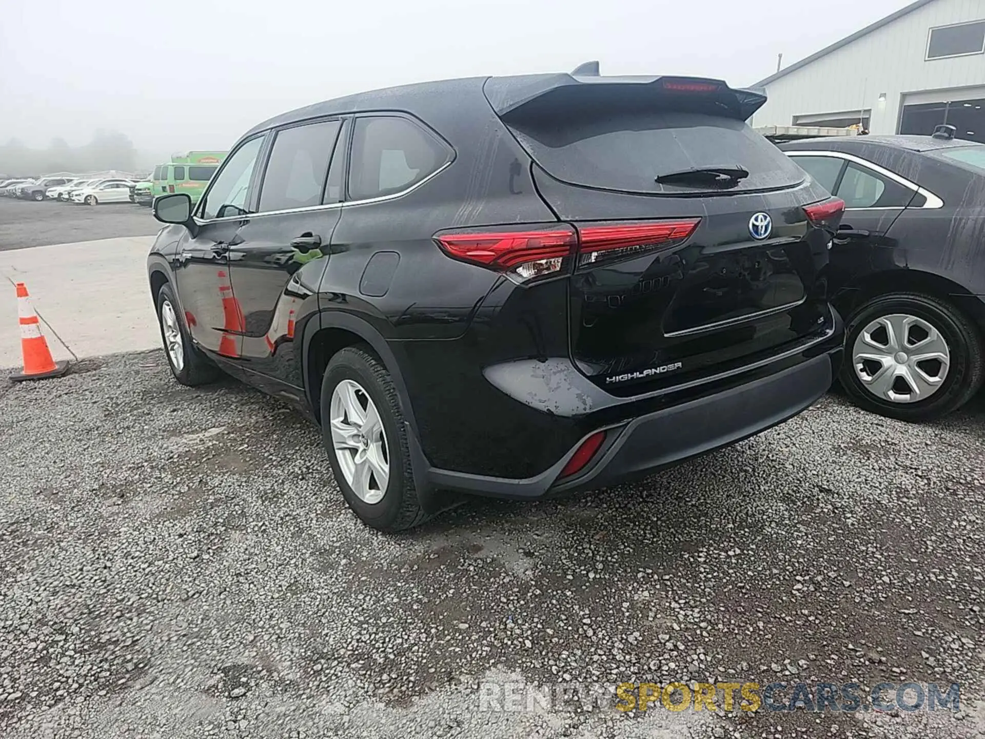 1 Photograph of a damaged car 5TDBBRCH2MS051284 TOYOTA HIGHLANDER 2021