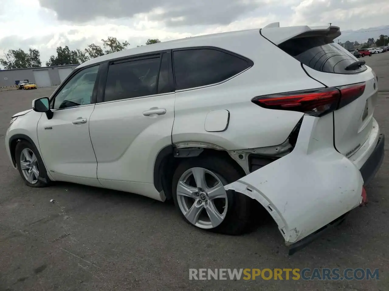 2 Фотография поврежденного автомобиля 5TDBBRCH2MS520387 TOYOTA HIGHLANDER 2021