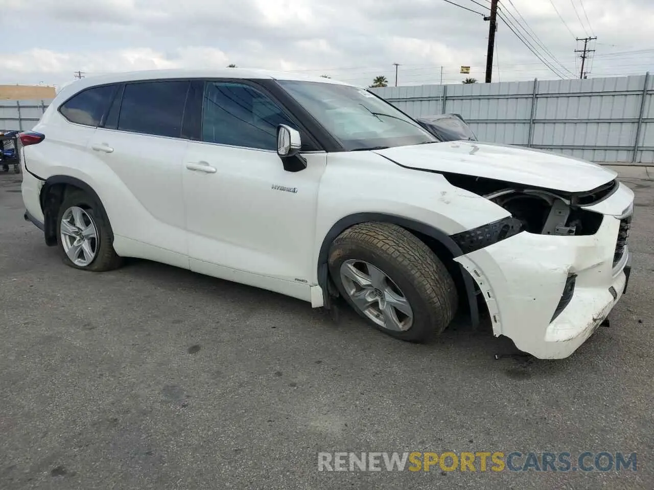 4 Фотография поврежденного автомобиля 5TDBBRCH2MS520387 TOYOTA HIGHLANDER 2021