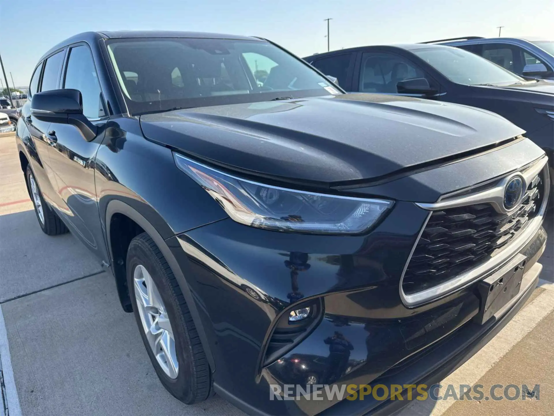 7 Photograph of a damaged car 5TDBBRCH2MS528165 TOYOTA HIGHLANDER 2021