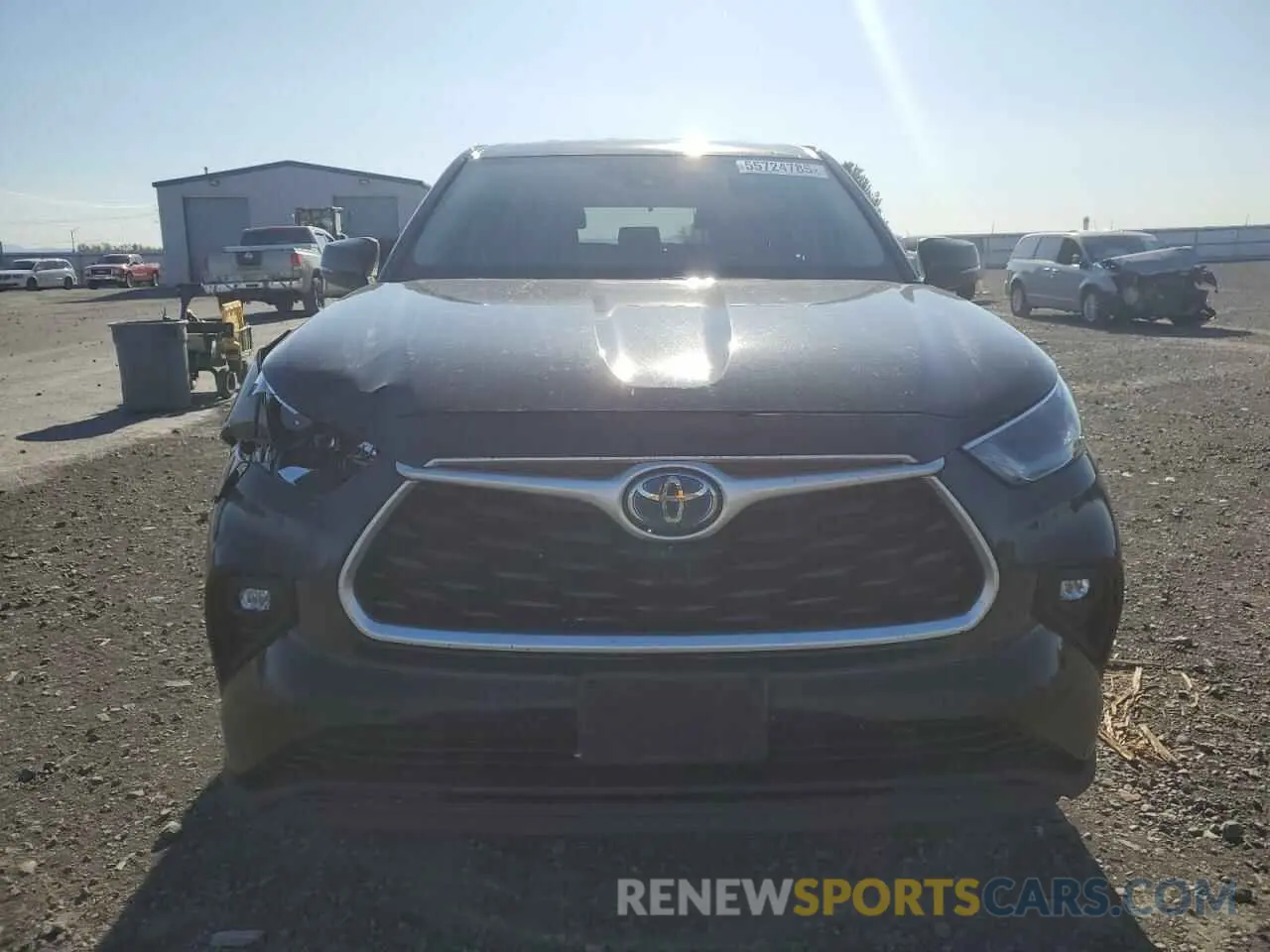 5 Photograph of a damaged car 5TDBBRCH4MS523629 TOYOTA HIGHLANDER 2021