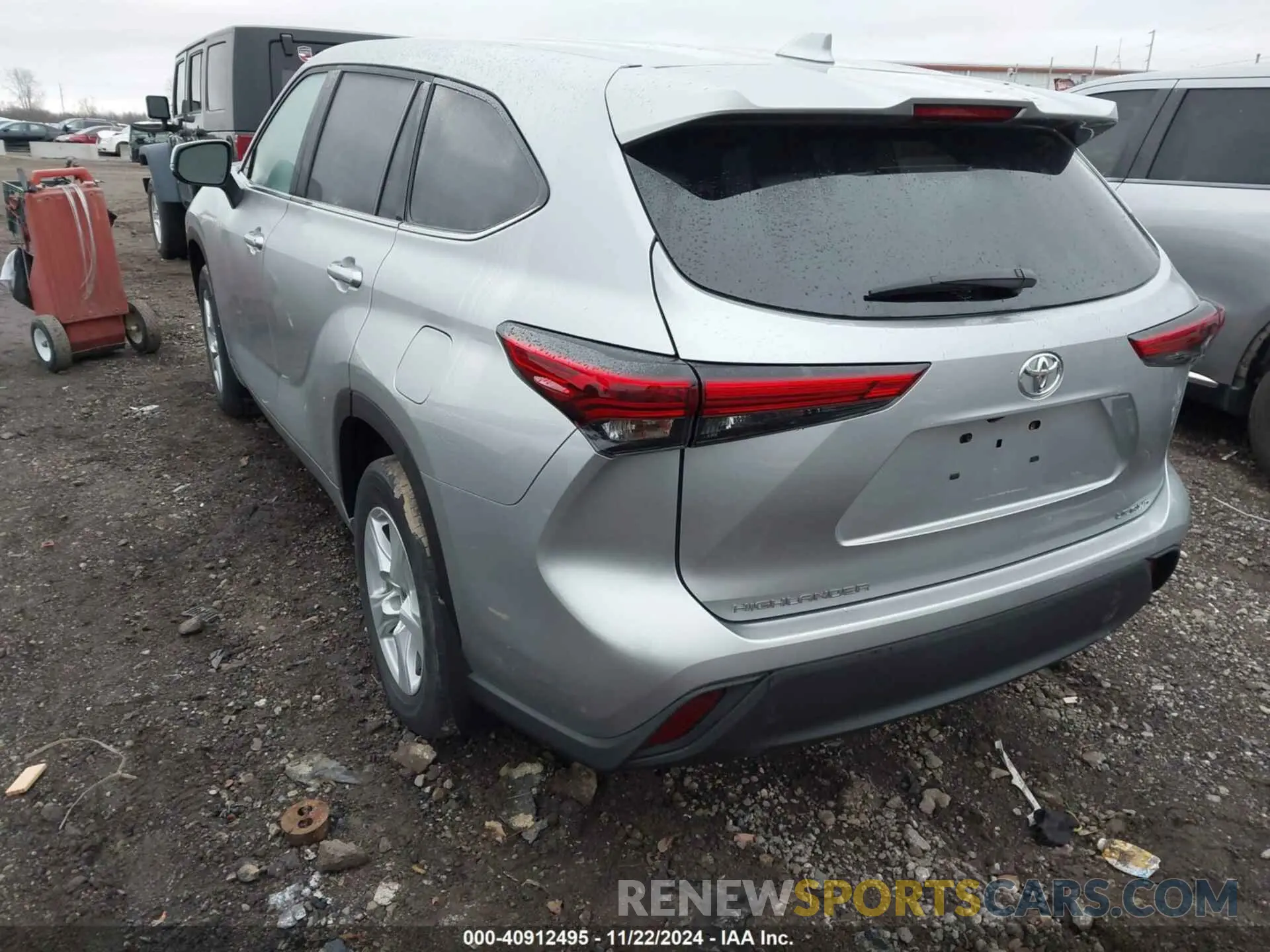 3 Фотография поврежденного автомобиля 5TDBZRBH0MS102634 TOYOTA HIGHLANDER 2021