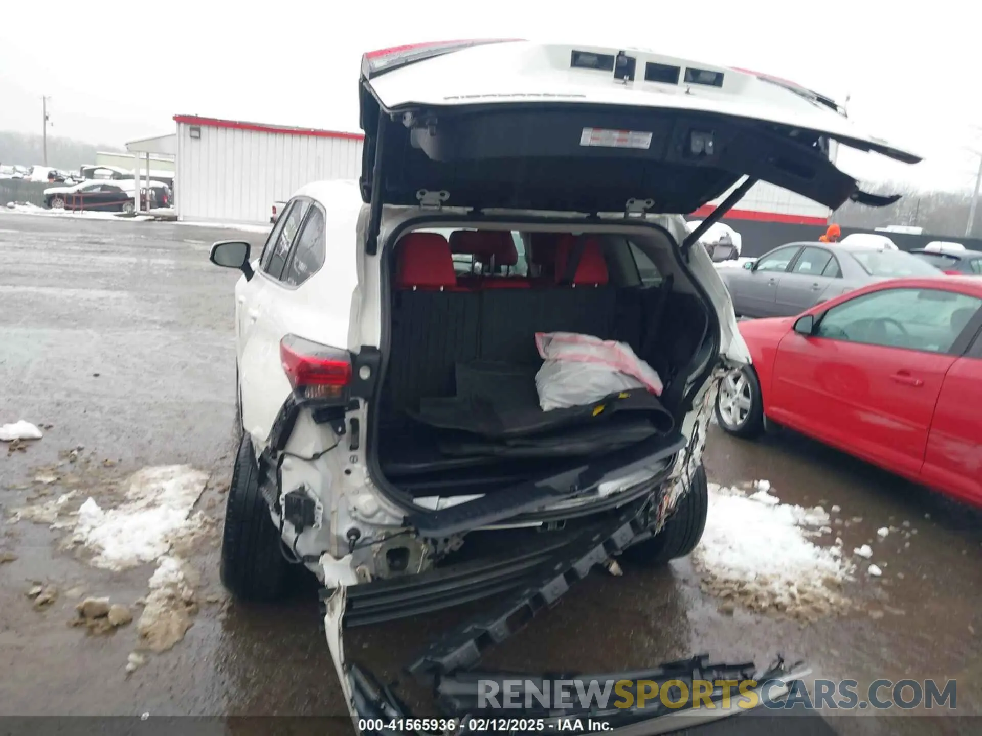 16 Photograph of a damaged car 5TDBZRBH2MS544184 TOYOTA HIGHLANDER 2021