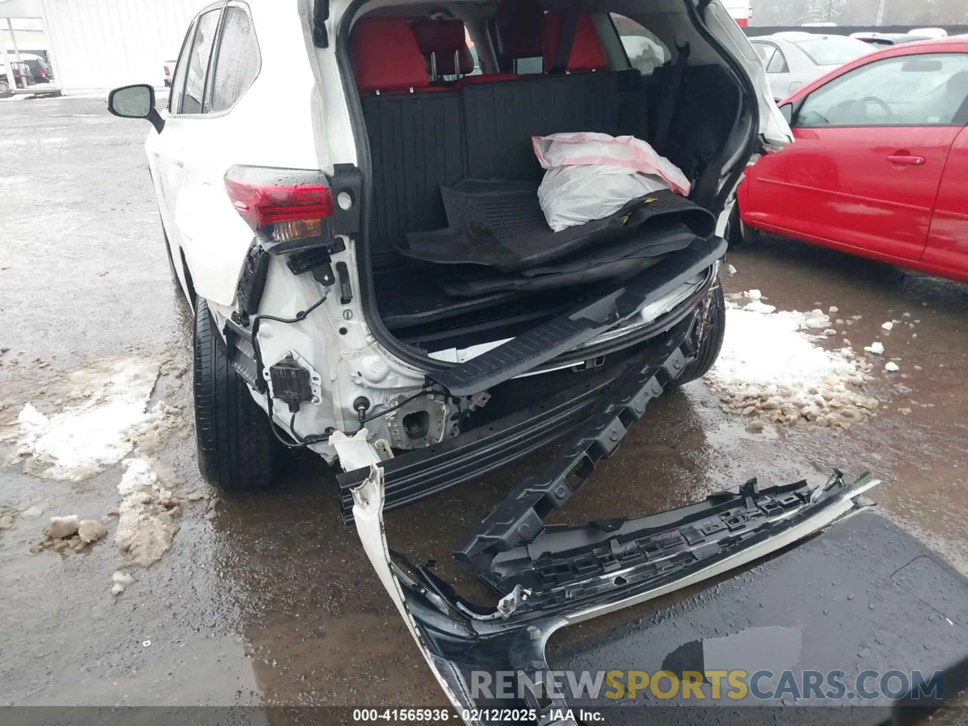 6 Photograph of a damaged car 5TDBZRBH2MS544184 TOYOTA HIGHLANDER 2021