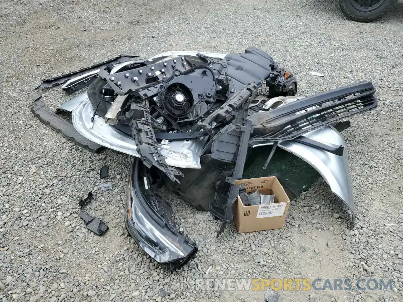 13 Photograph of a damaged car 5TDBZRBH4MS536328 TOYOTA HIGHLANDER 2021