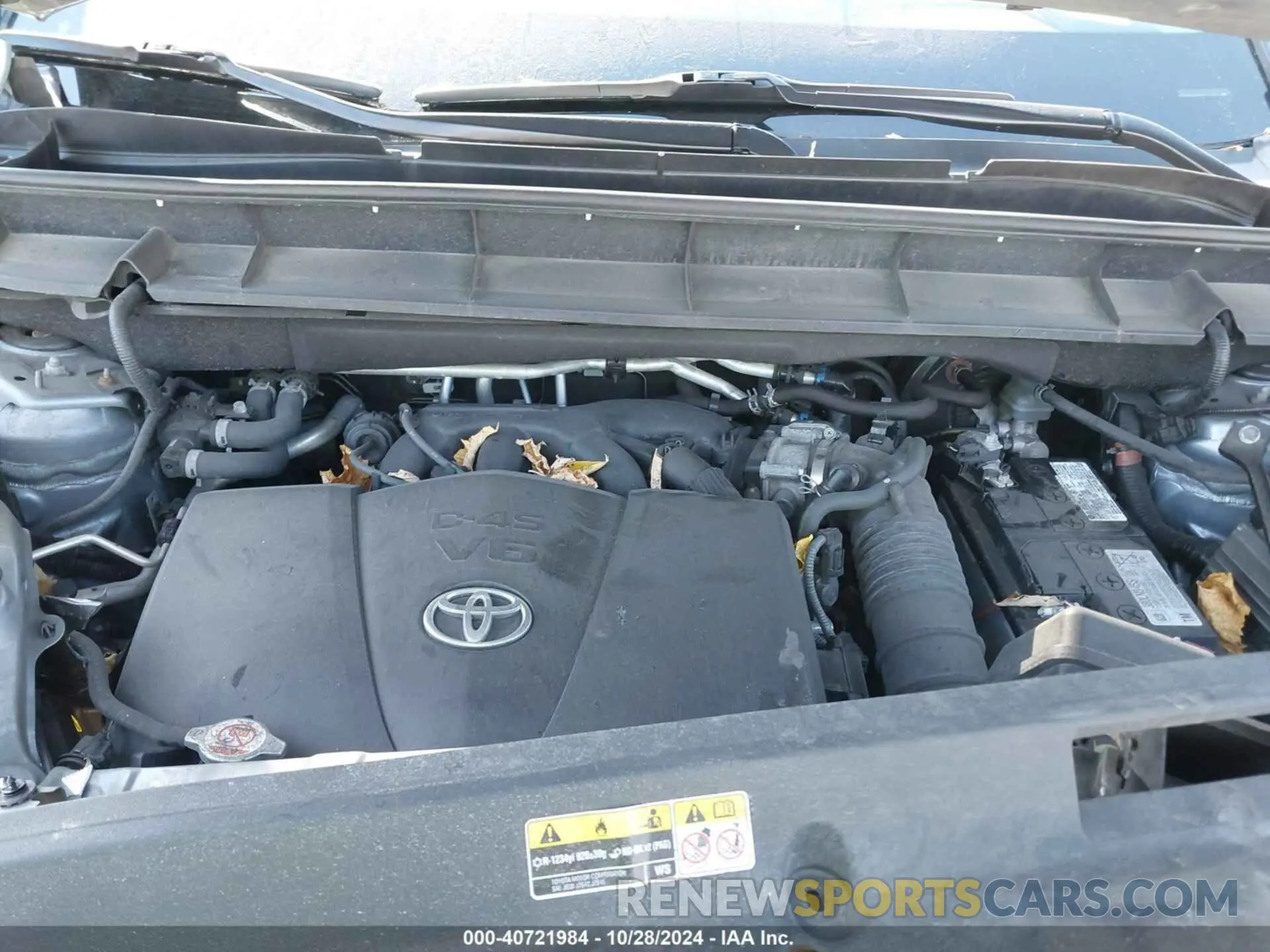 10 Photograph of a damaged car 5TDBZRBH5MS058114 TOYOTA HIGHLANDER 2021