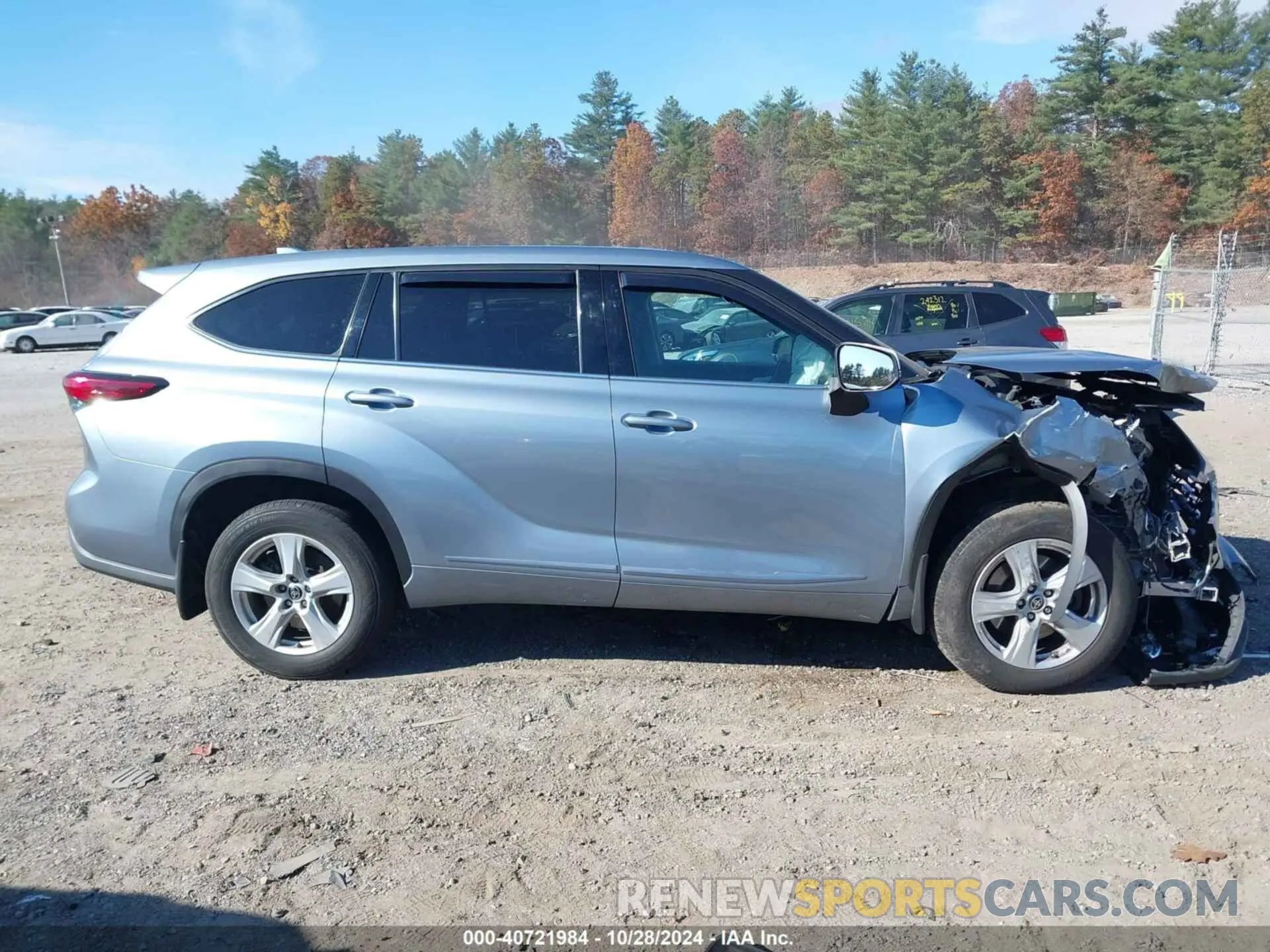 14 Photograph of a damaged car 5TDBZRBH5MS058114 TOYOTA HIGHLANDER 2021