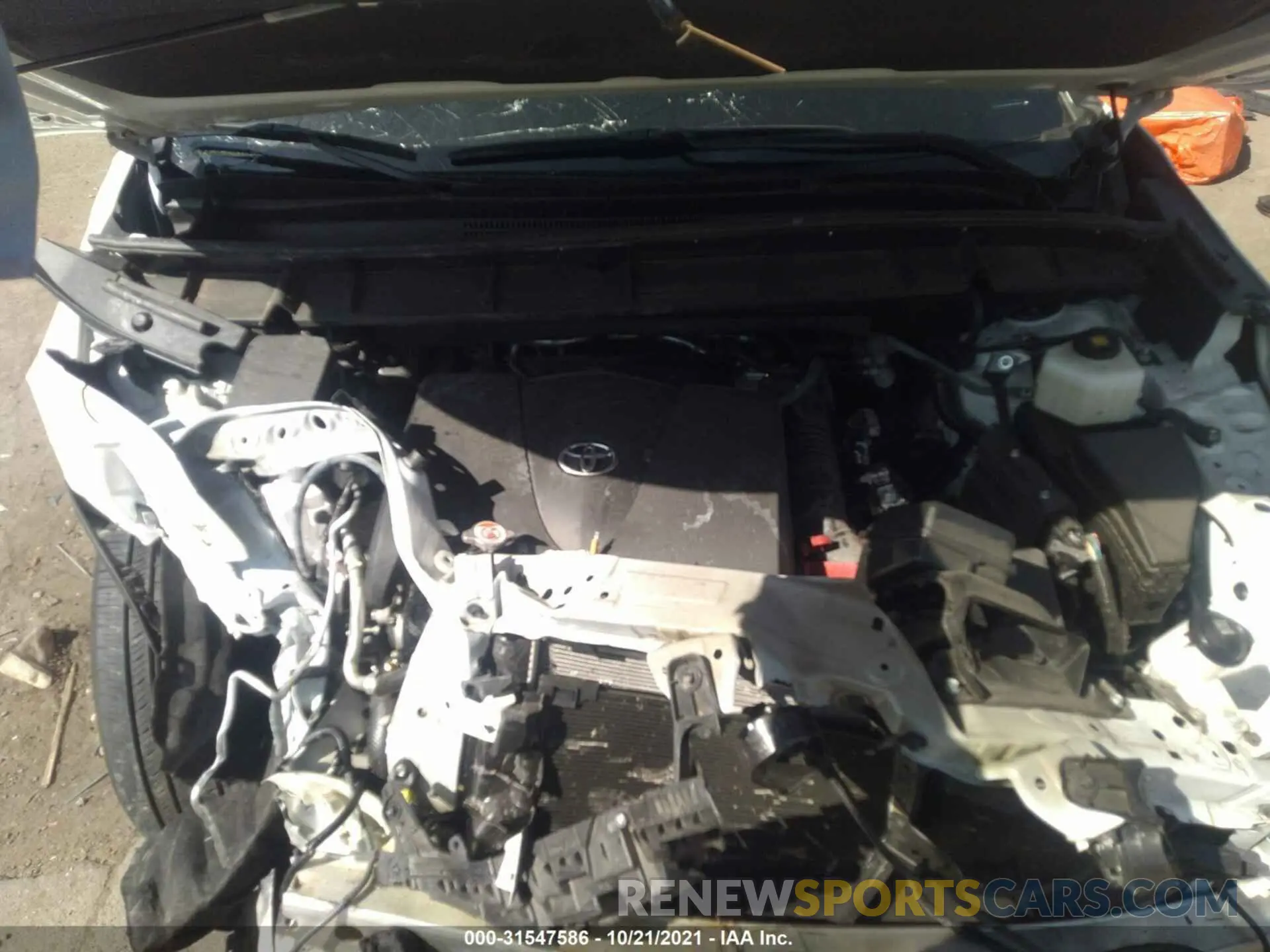 10 Photograph of a damaged car 5TDBZRBH5MS088973 TOYOTA HIGHLANDER 2021
