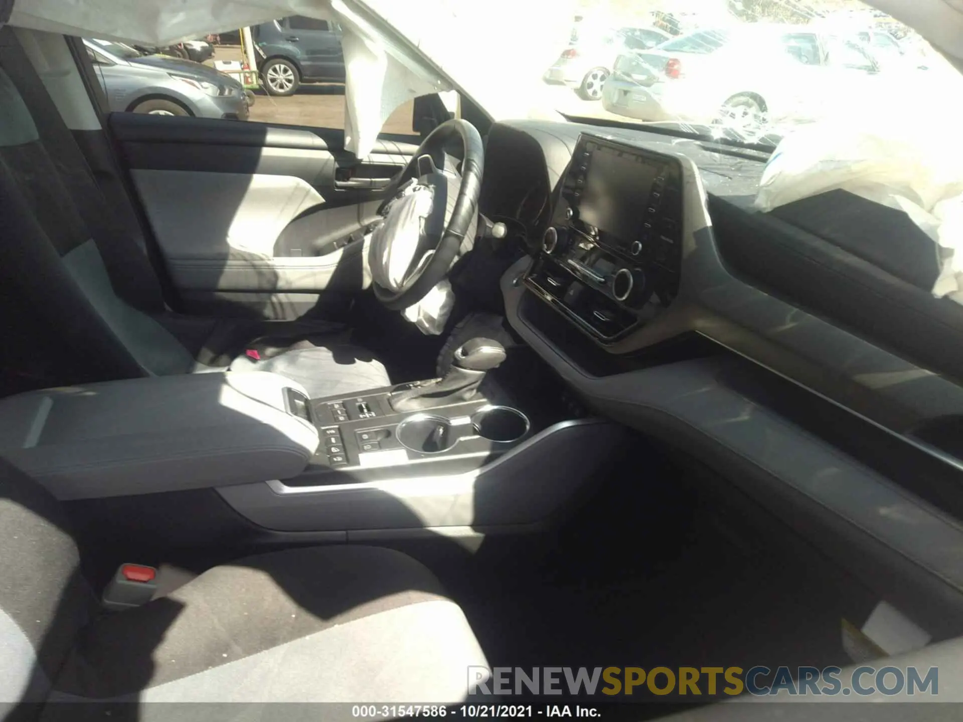 5 Photograph of a damaged car 5TDBZRBH5MS088973 TOYOTA HIGHLANDER 2021