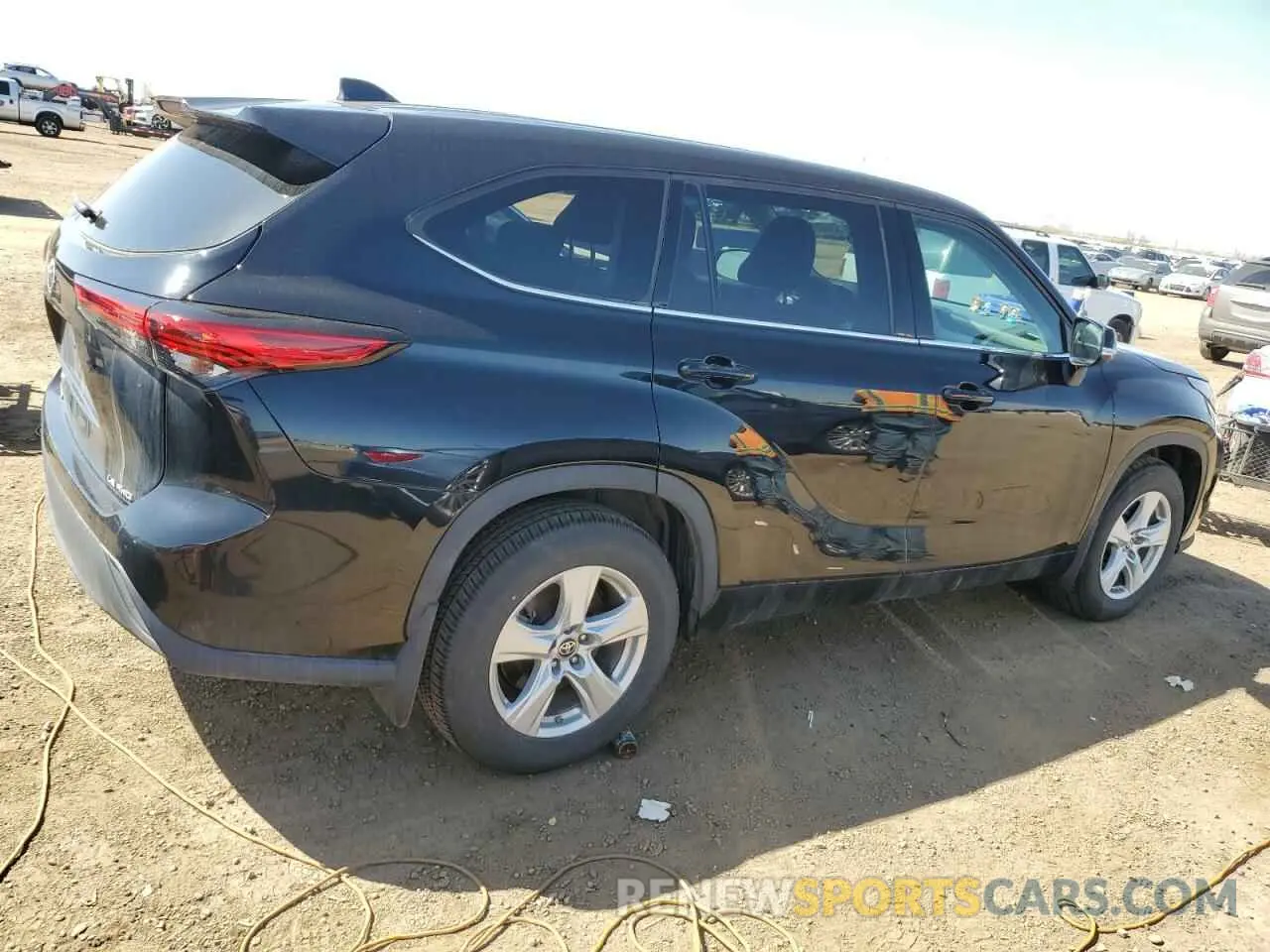3 Photograph of a damaged car 5TDBZRBH6MS108986 TOYOTA HIGHLANDER 2021