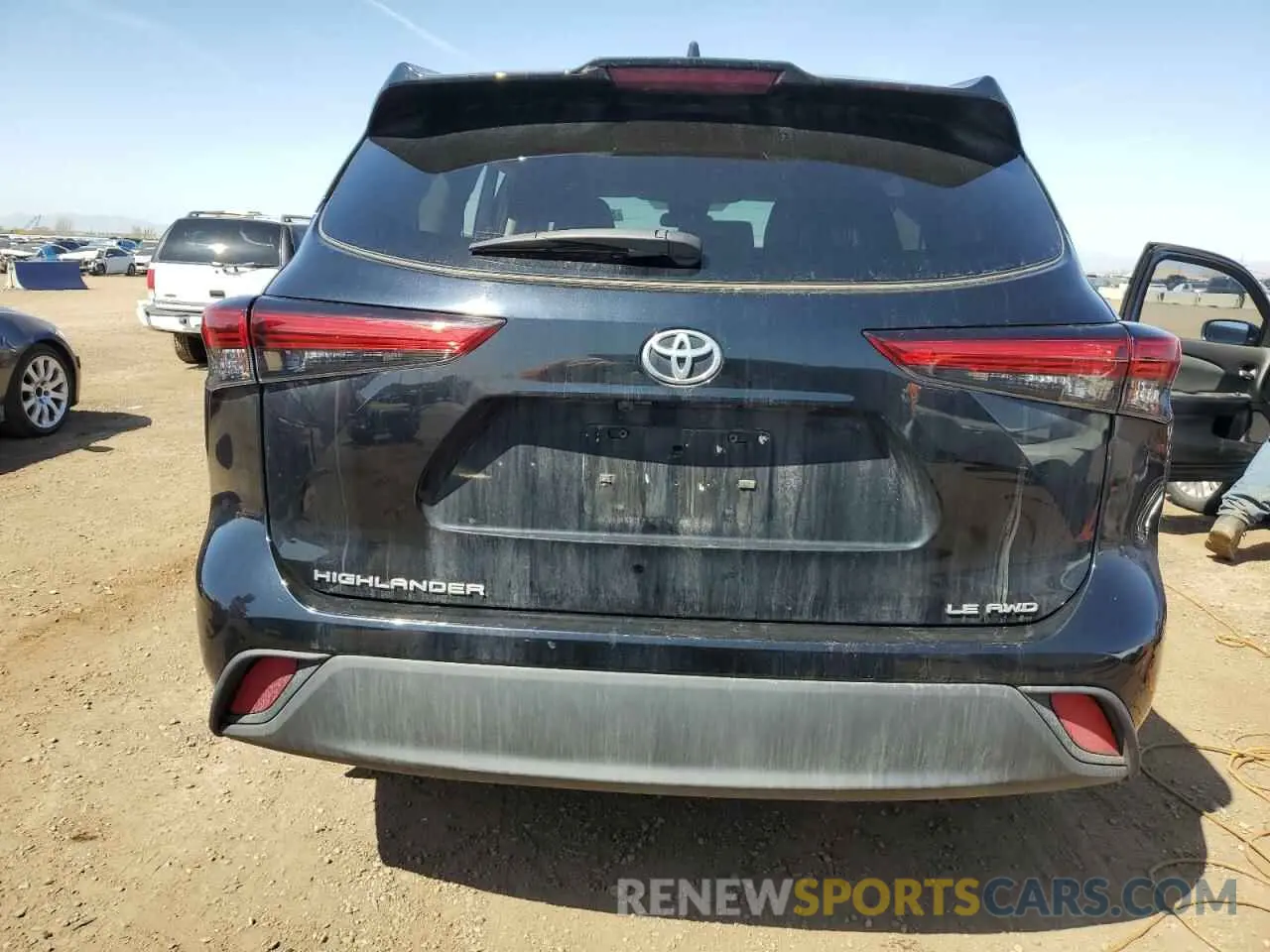 6 Photograph of a damaged car 5TDBZRBH6MS108986 TOYOTA HIGHLANDER 2021