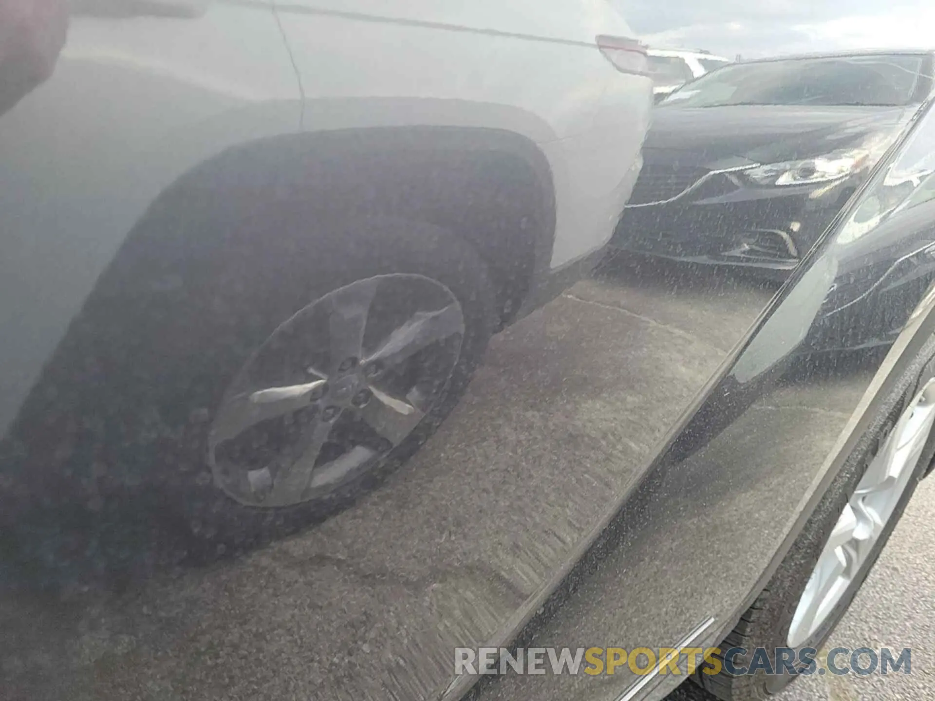 13 Photograph of a damaged car 5TDBZRBH6MS532720 TOYOTA HIGHLANDER 2021
