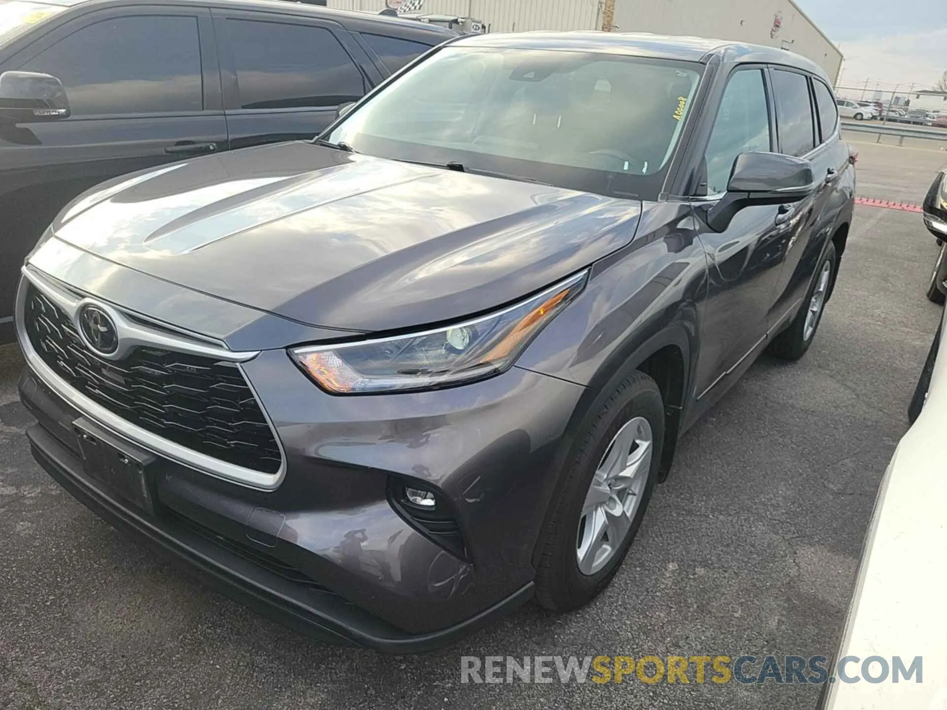 24 Photograph of a damaged car 5TDBZRBH6MS532720 TOYOTA HIGHLANDER 2021