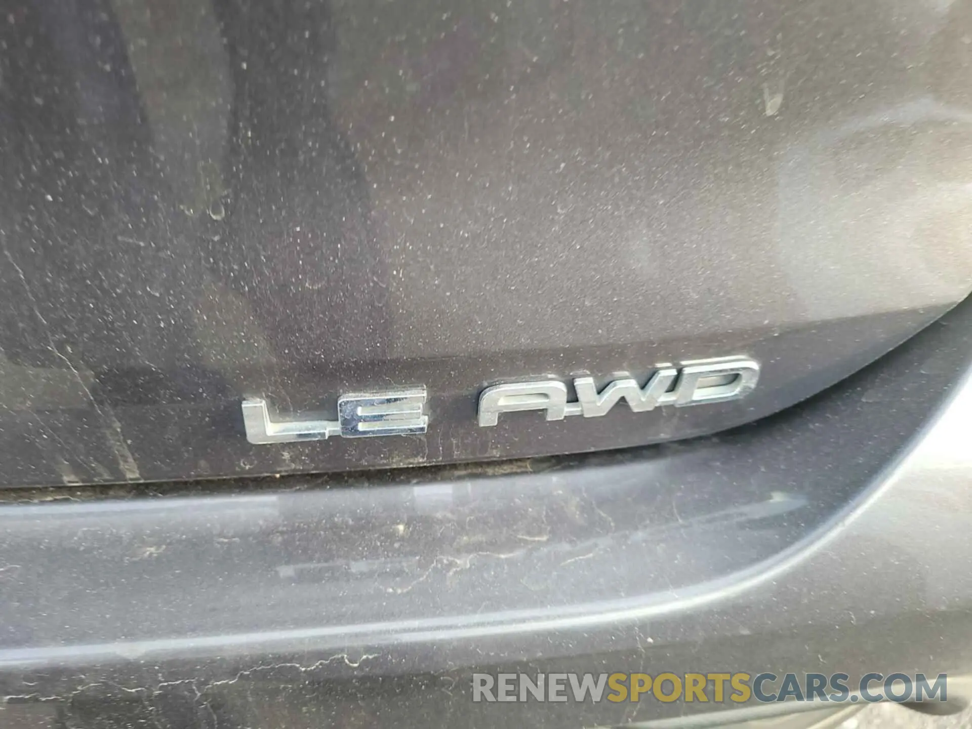 4 Photograph of a damaged car 5TDBZRBH6MS532720 TOYOTA HIGHLANDER 2021