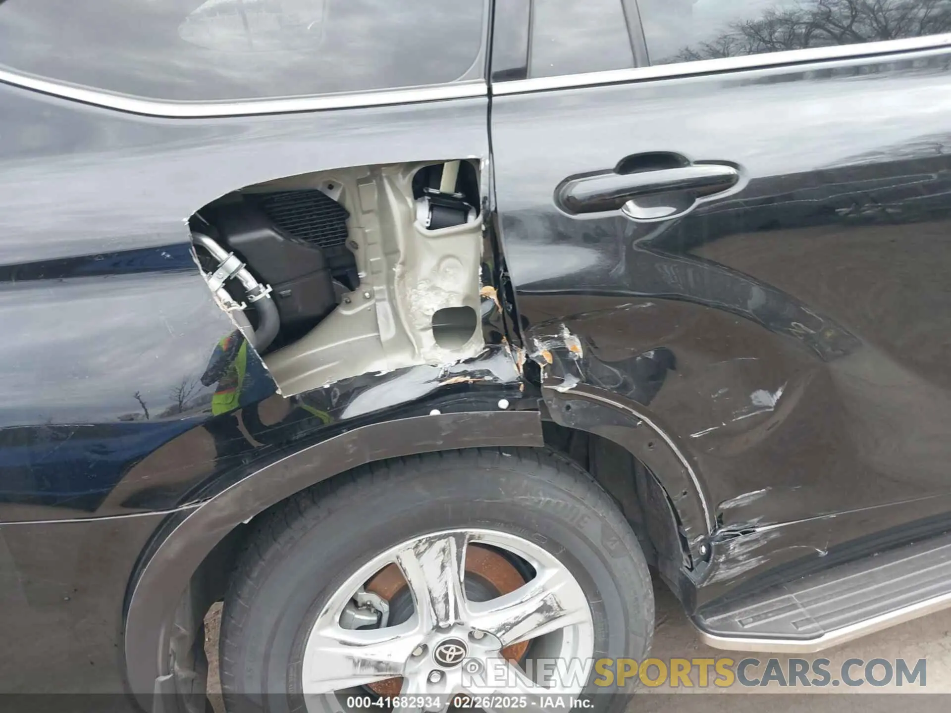 6 Фотография поврежденного автомобиля 5TDBZRBH7MS134660 TOYOTA HIGHLANDER 2021