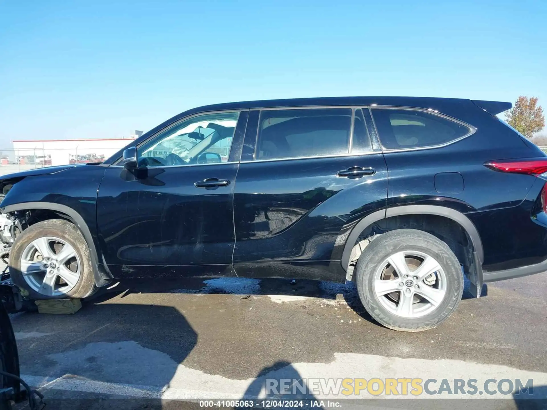 15 Photograph of a damaged car 5TDBZRBH7MS152365 TOYOTA HIGHLANDER 2021
