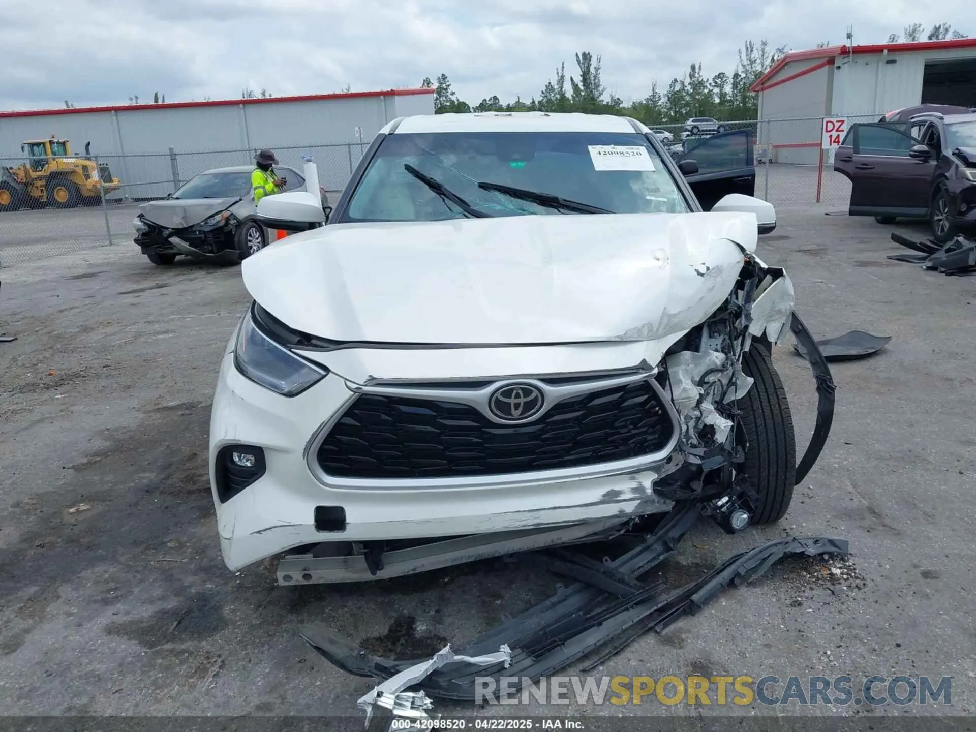 12 Фотография поврежденного автомобиля 5TDBZRBH9MS546806 TOYOTA HIGHLANDER 2021