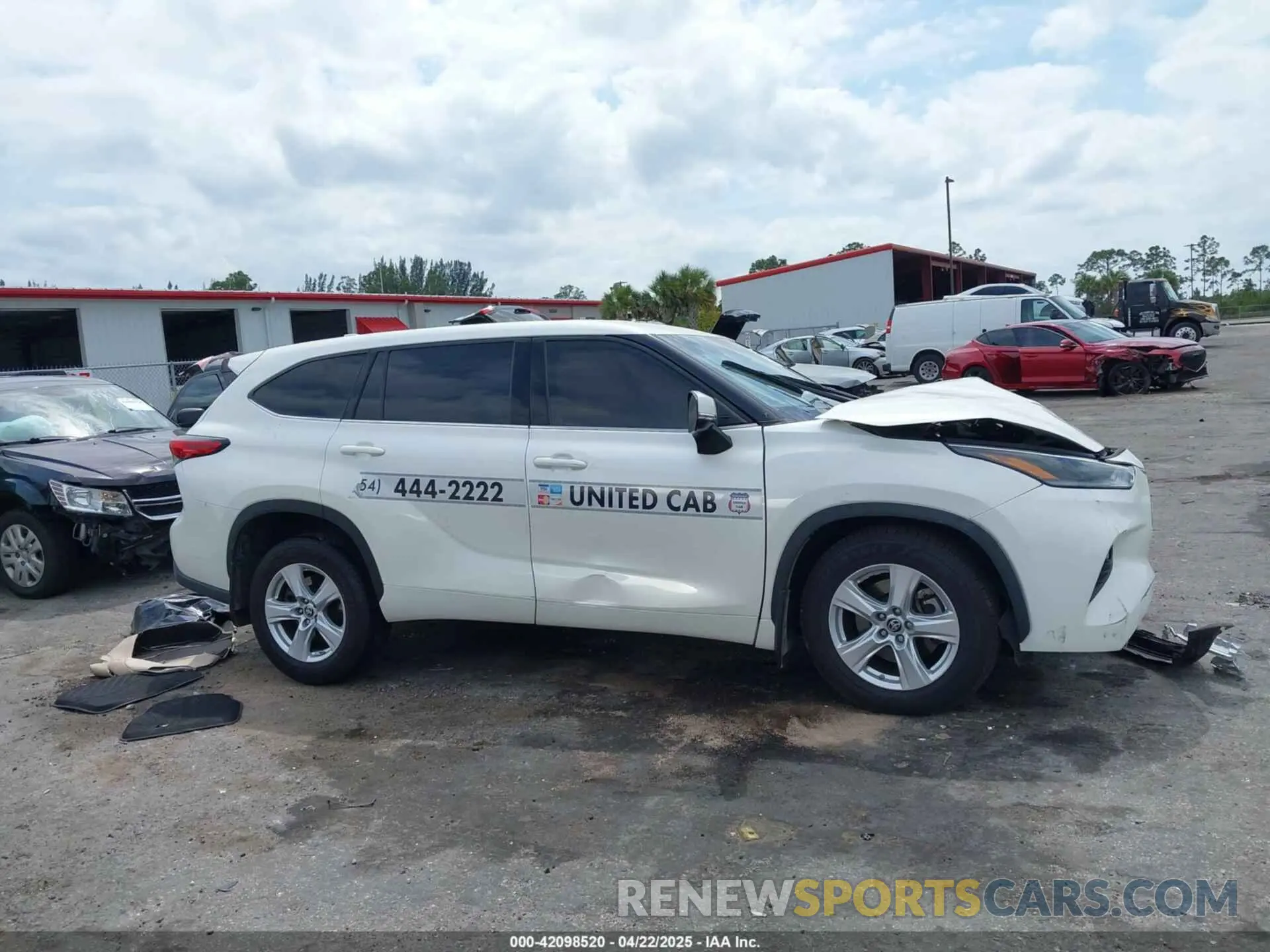 13 Фотография поврежденного автомобиля 5TDBZRBH9MS546806 TOYOTA HIGHLANDER 2021