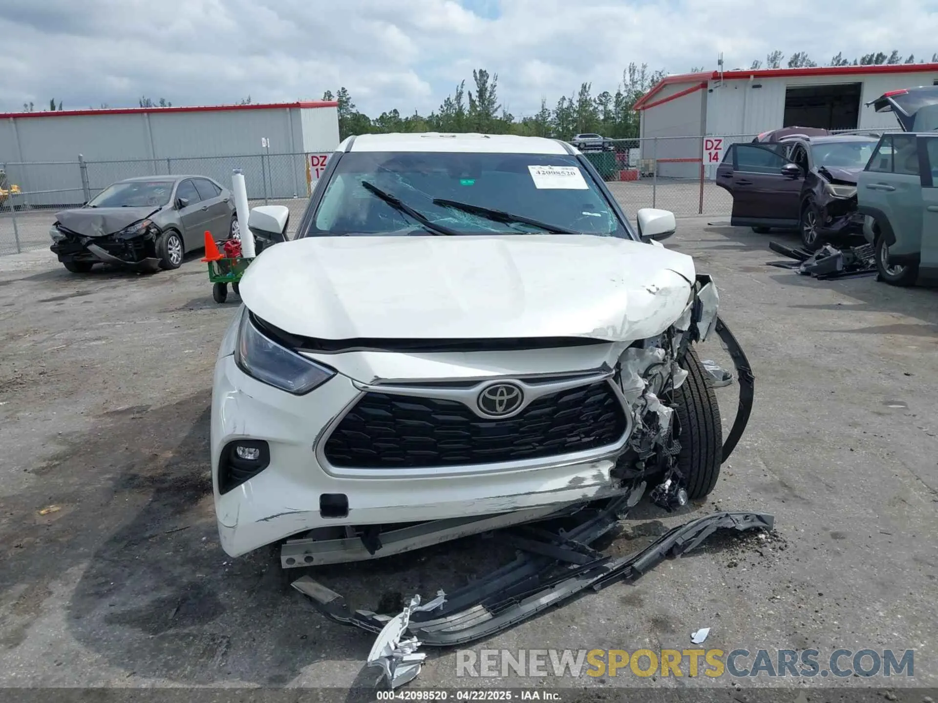 6 Фотография поврежденного автомобиля 5TDBZRBH9MS546806 TOYOTA HIGHLANDER 2021