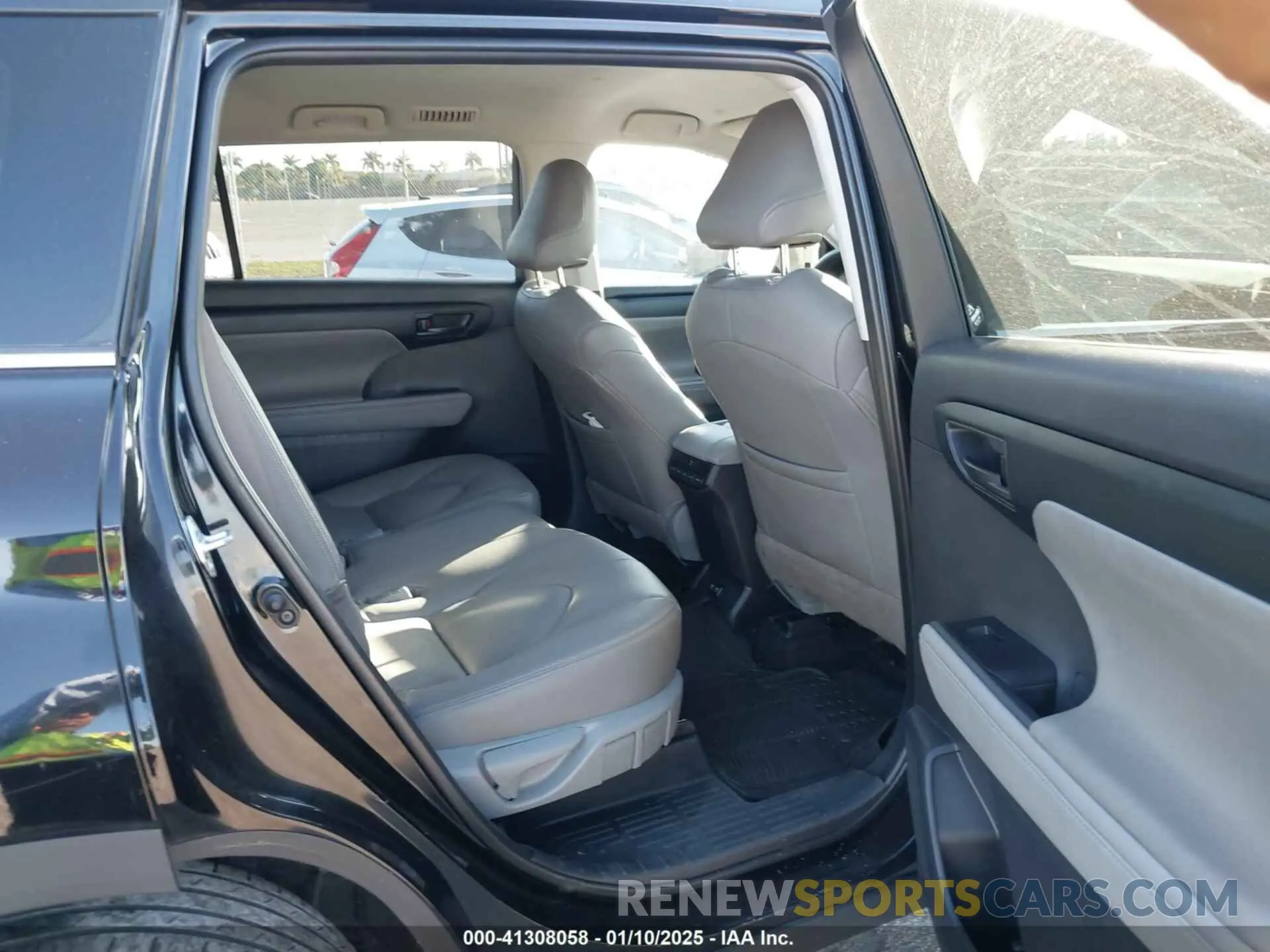 8 Фотография поврежденного автомобиля 5TDCZRAH5MS530544 TOYOTA HIGHLANDER 2021