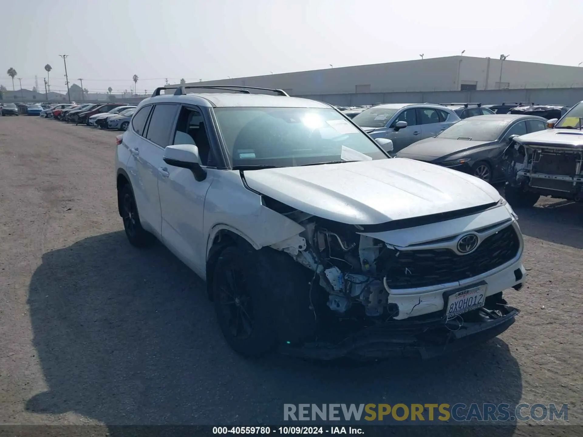 1 Photograph of a damaged car 5TDCZRAH8MS078511 TOYOTA HIGHLANDER 2021