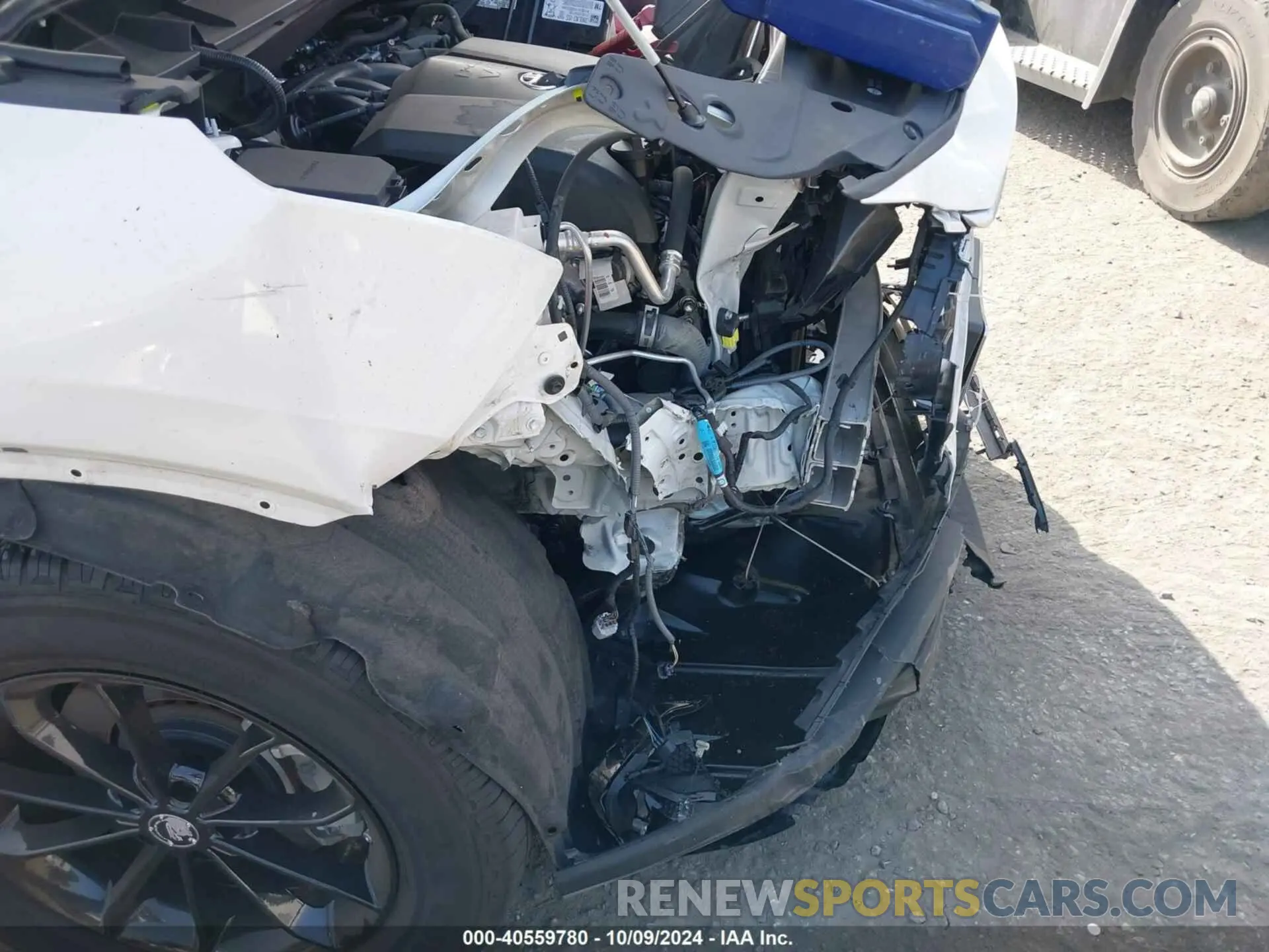 19 Photograph of a damaged car 5TDCZRAH8MS078511 TOYOTA HIGHLANDER 2021