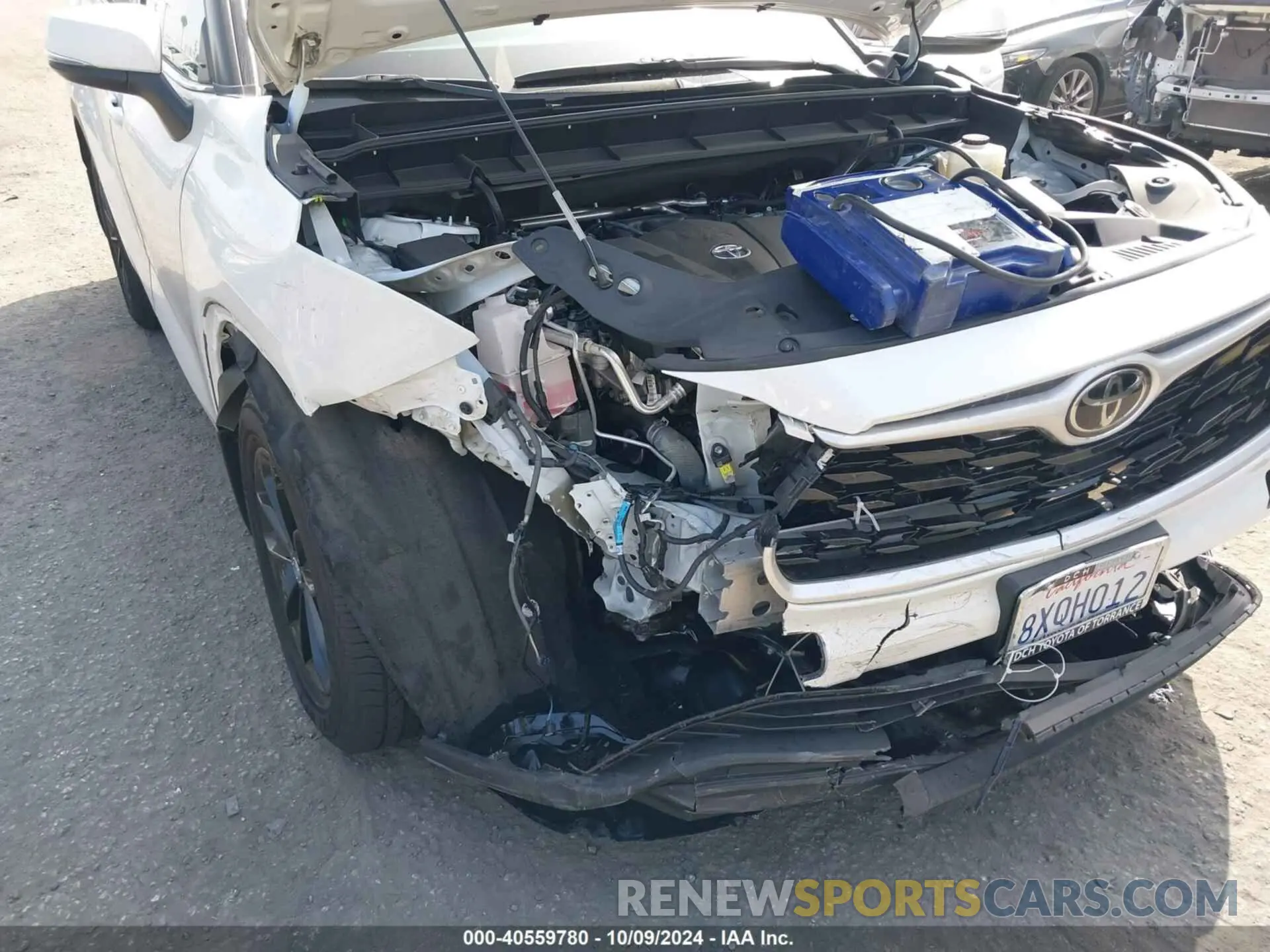 6 Photograph of a damaged car 5TDCZRAH8MS078511 TOYOTA HIGHLANDER 2021