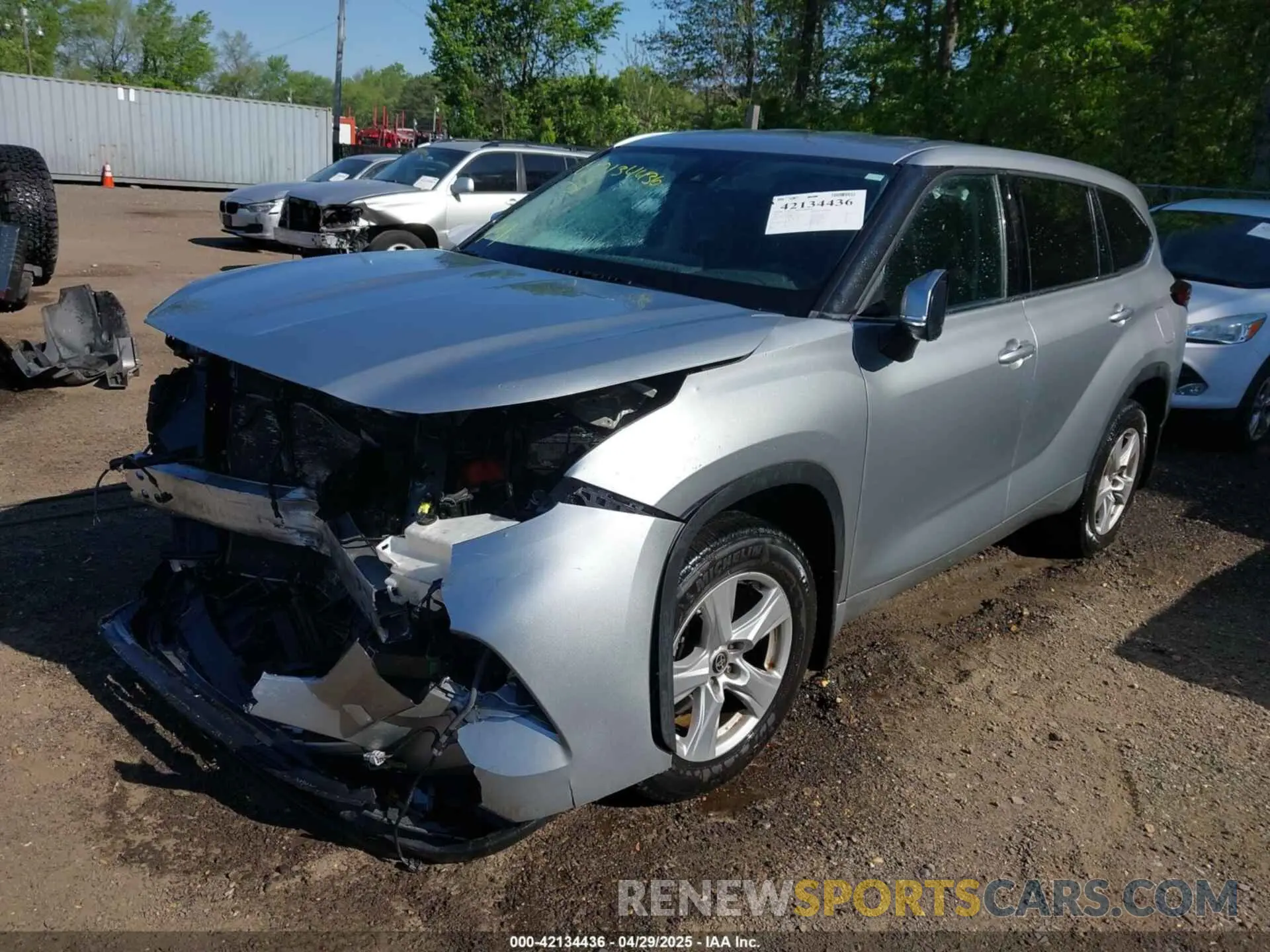 2 Photograph of a damaged car 5TDCZRBH1MS125621 TOYOTA HIGHLANDER 2021