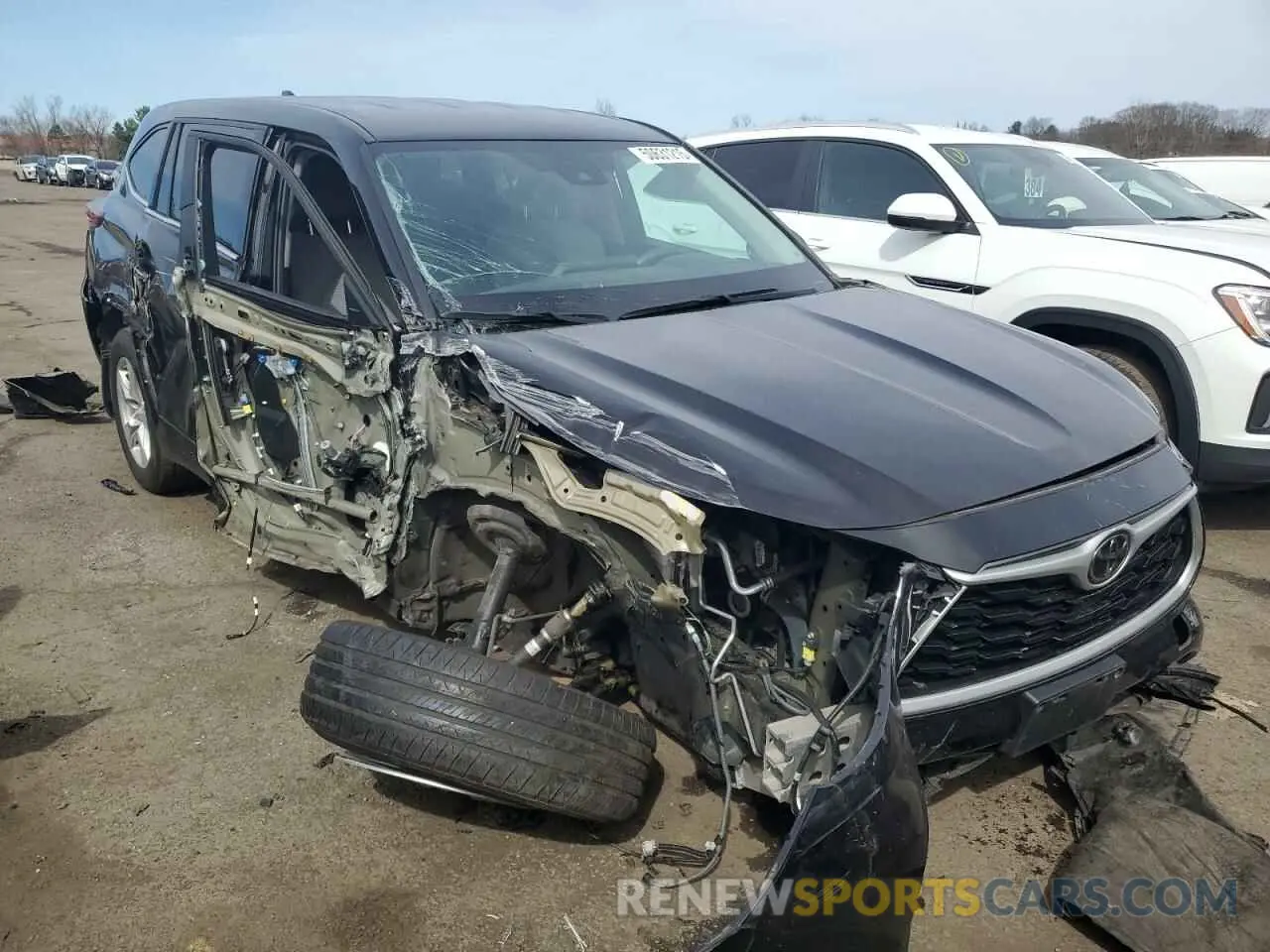 4 Фотография поврежденного автомобиля 5TDCZRBHXMS135869 TOYOTA HIGHLANDER 2021