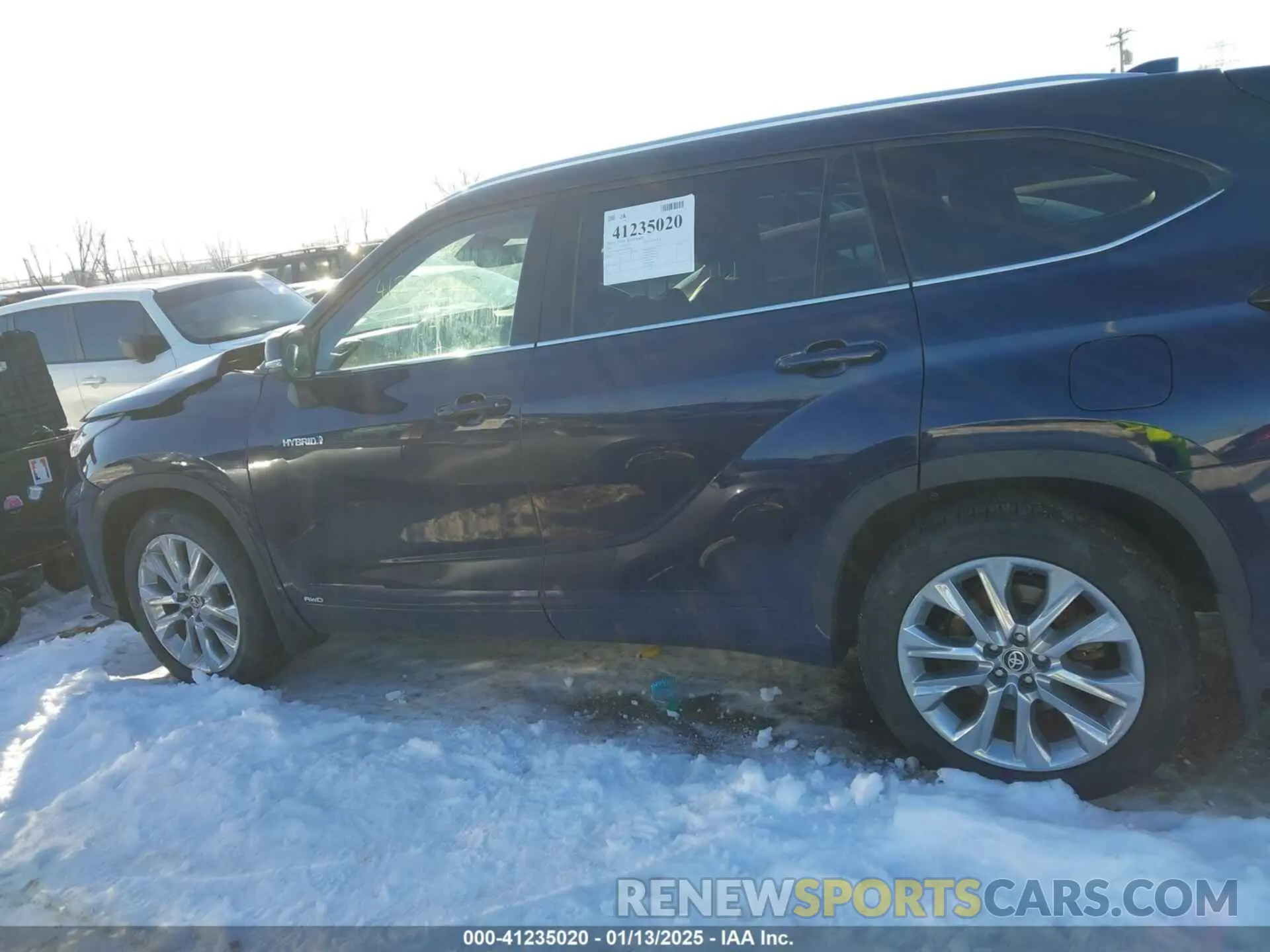 14 Photograph of a damaged car 5TDDBRCH5MS519050 TOYOTA HIGHLANDER 2021