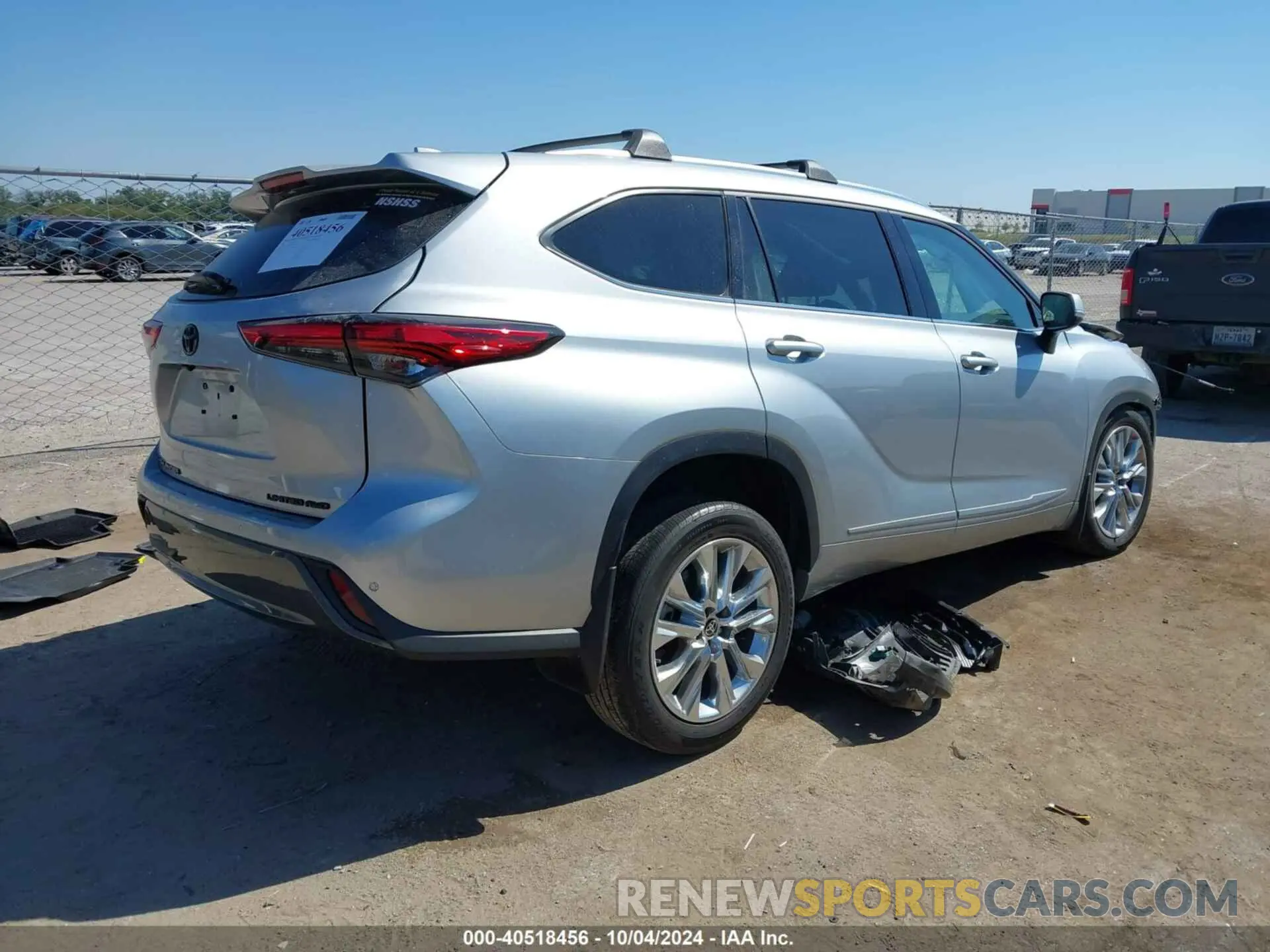 4 Photograph of a damaged car 5TDDZRBH8MS550810 TOYOTA HIGHLANDER 2021