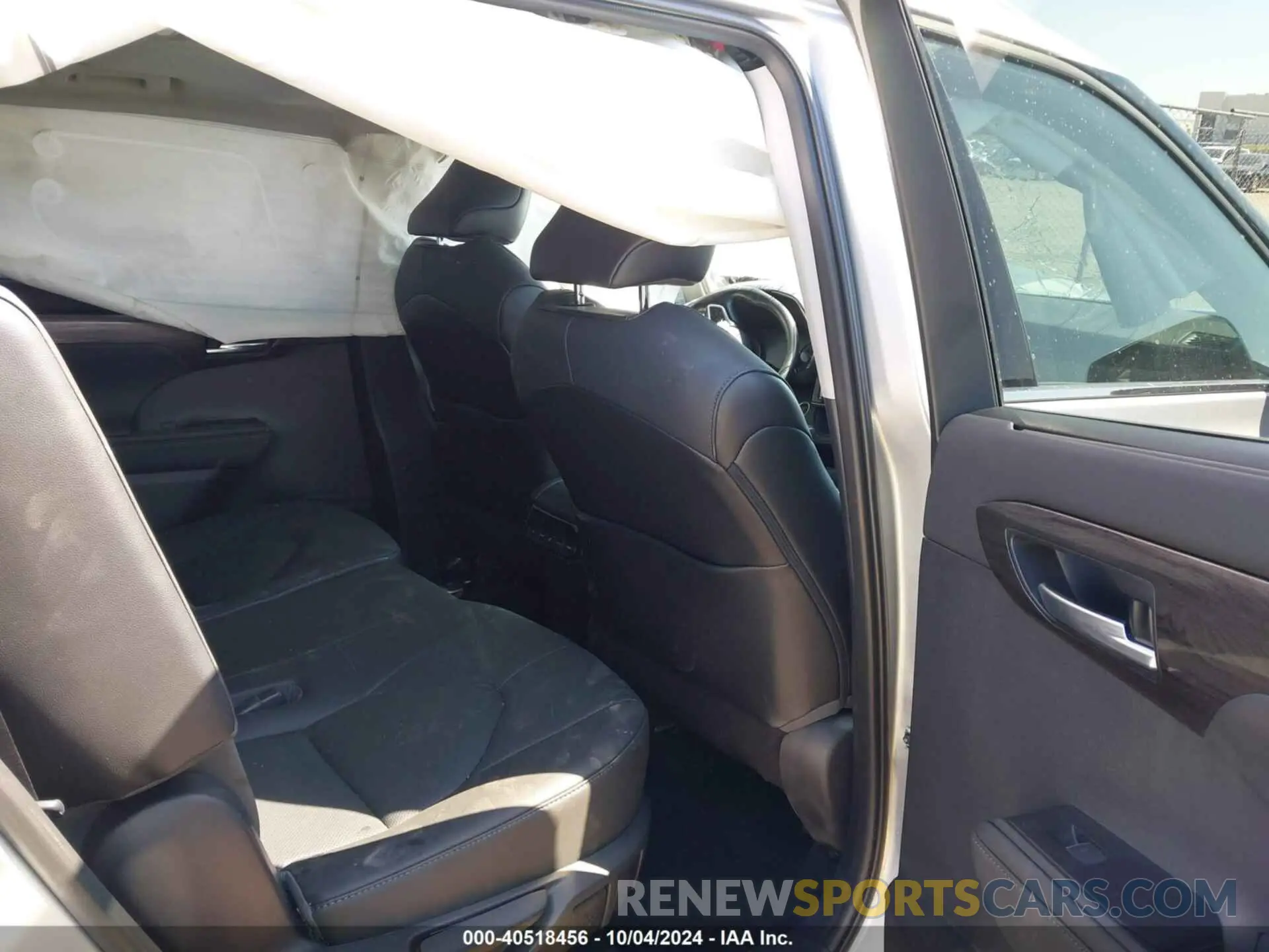 8 Photograph of a damaged car 5TDDZRBH8MS550810 TOYOTA HIGHLANDER 2021